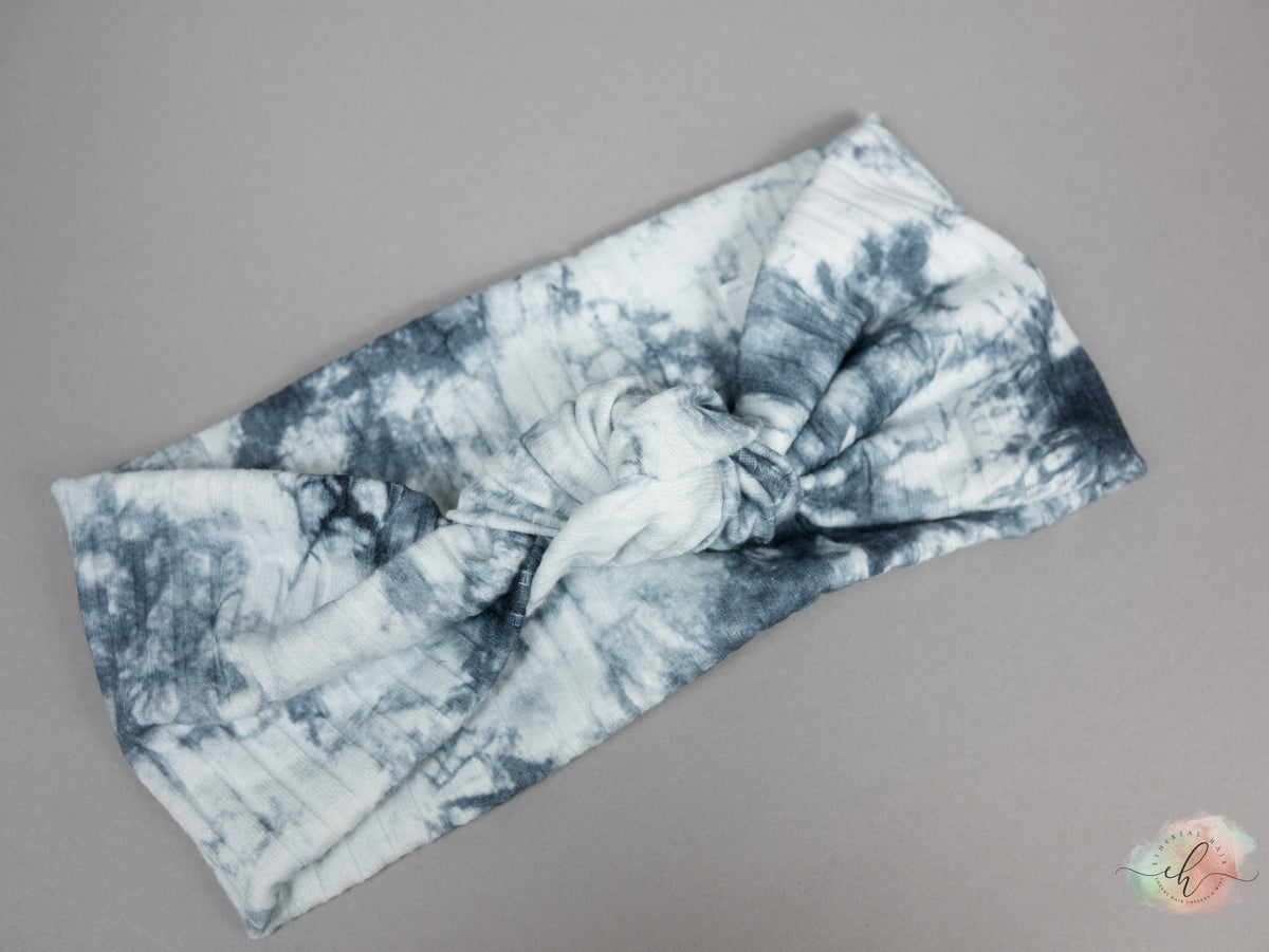 SUMMER SALE “RHIANNON" Premium Pony Wig: Sz. S, 23"