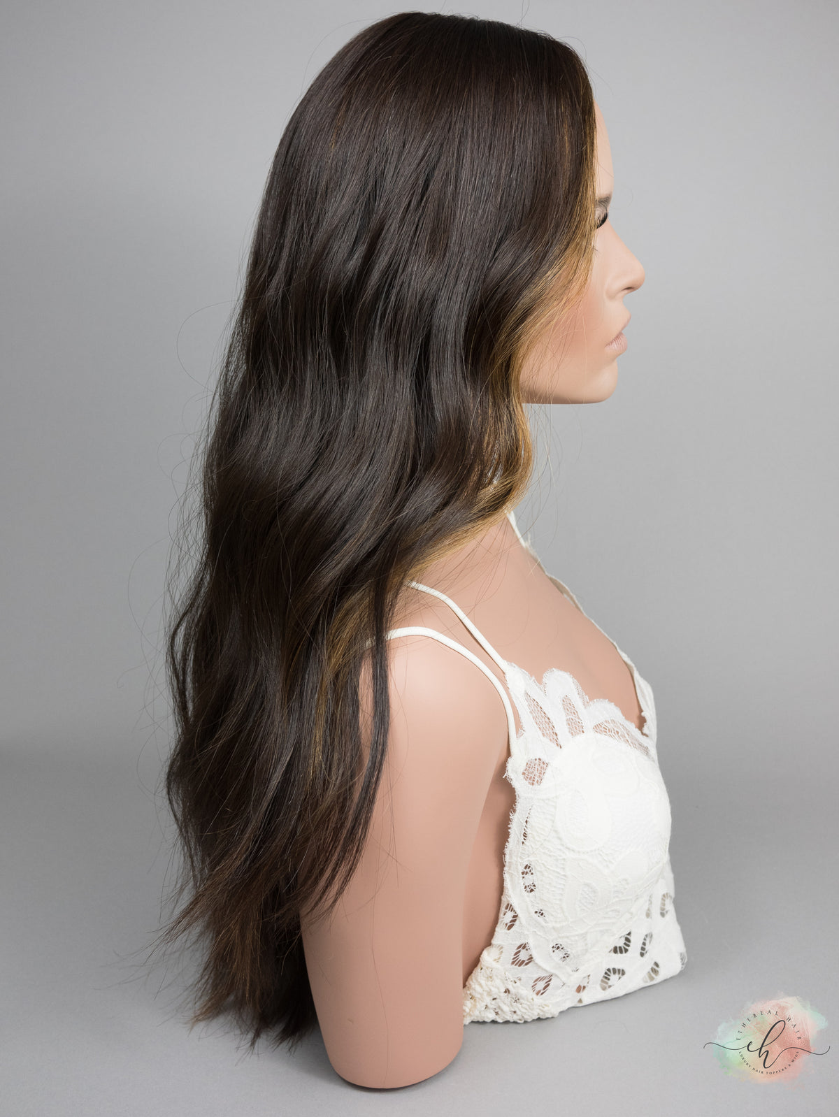 “HAZELNUT CRUNCH" Exquisite Topper: Silk Top, 9x9, 25"