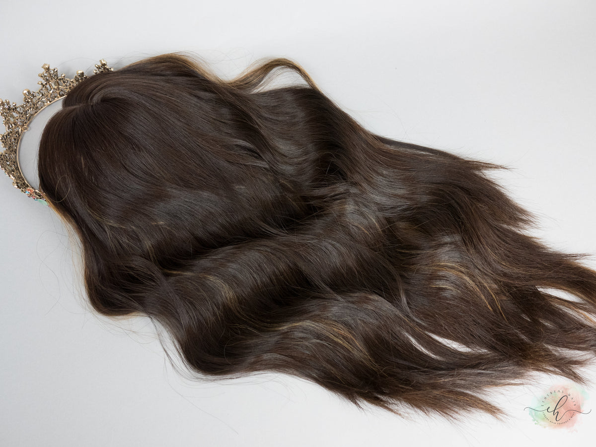 “HAZELNUT CRUNCH" Exquisite Topper: Silk Top, 9x9, 25"