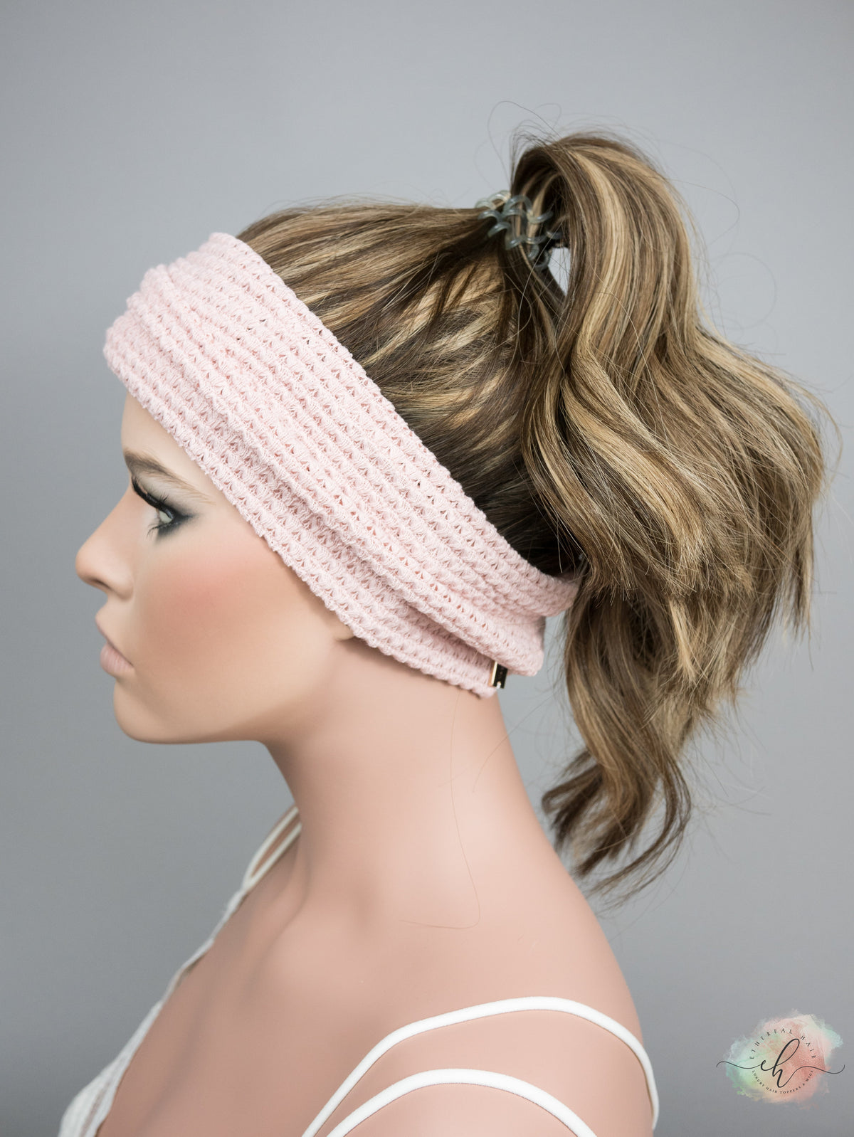 “COVE" Premium Pony Wig: Sz. L, 23"
