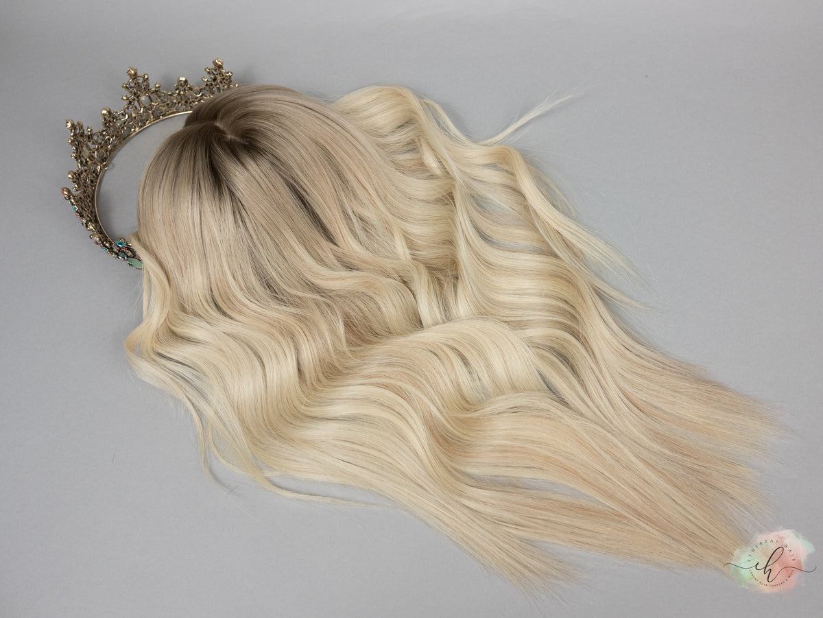 “RUN FREE&quot; Exquisite Topper: Silk Top, 9x9, 20&quot;