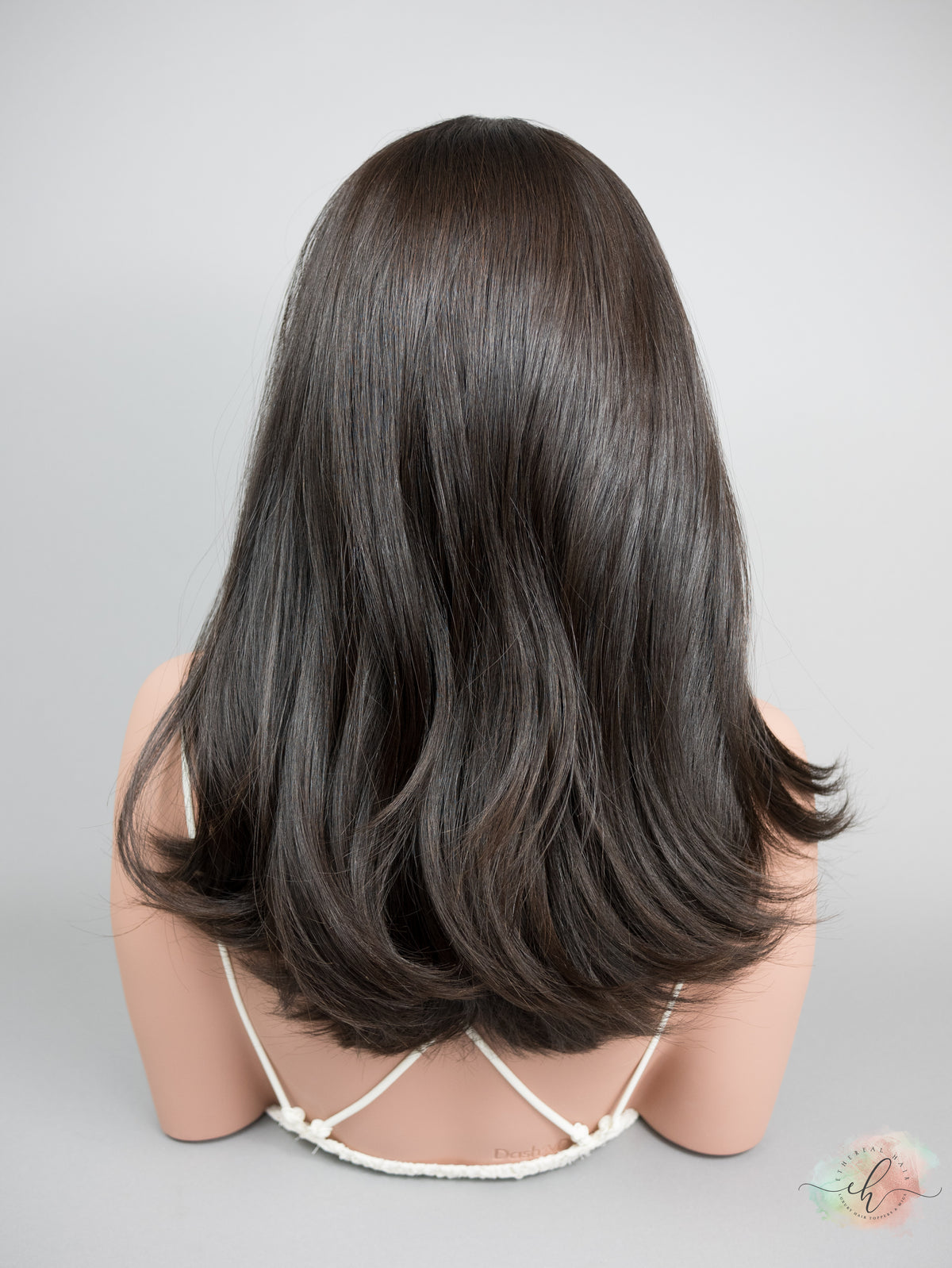 “LARK" Premium Band Fall Wig: Sz. M, 19-21"