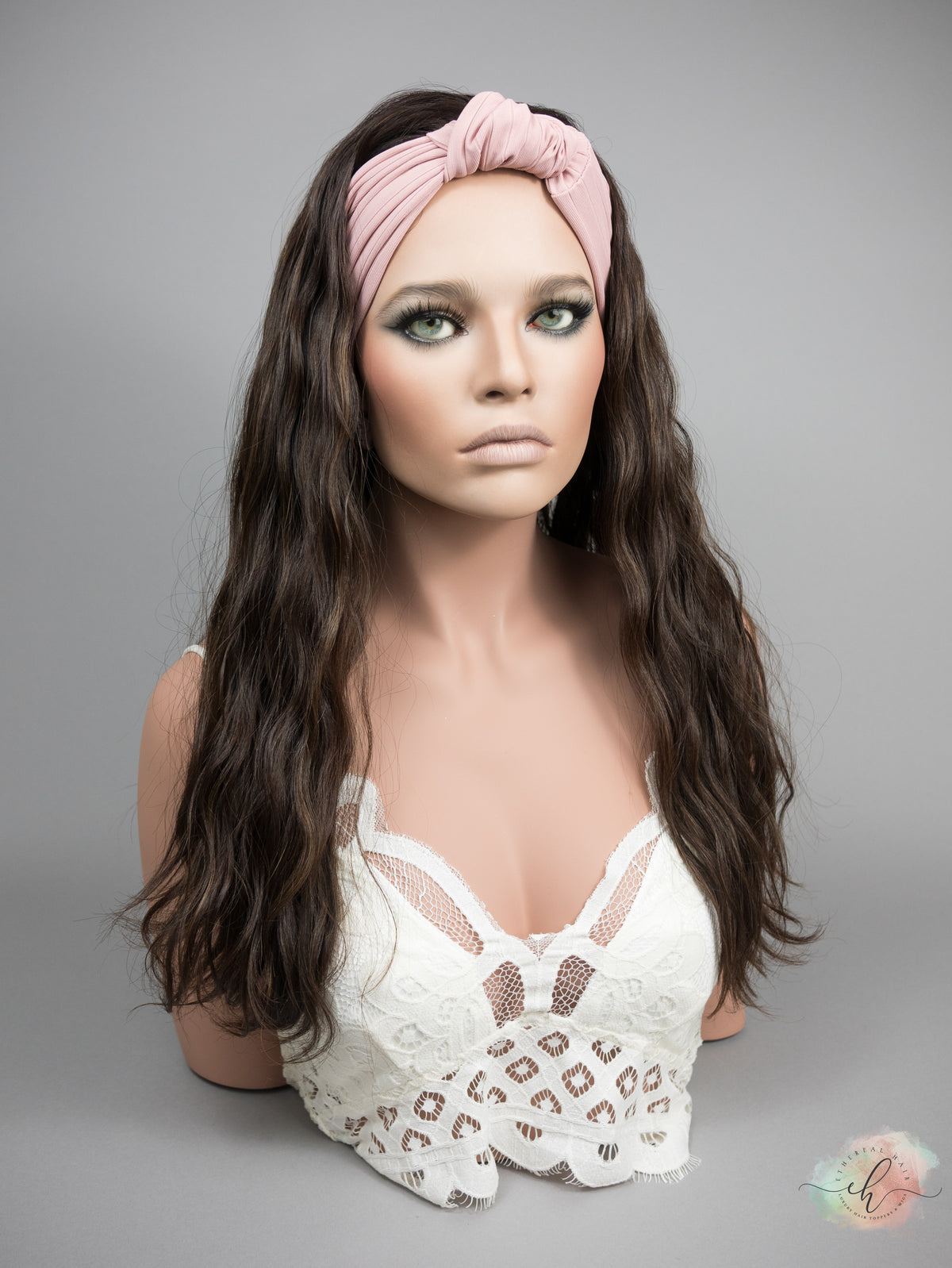 “MILLIE" Premium Band Fall Wig: Sz. M, 22-24", Wavy