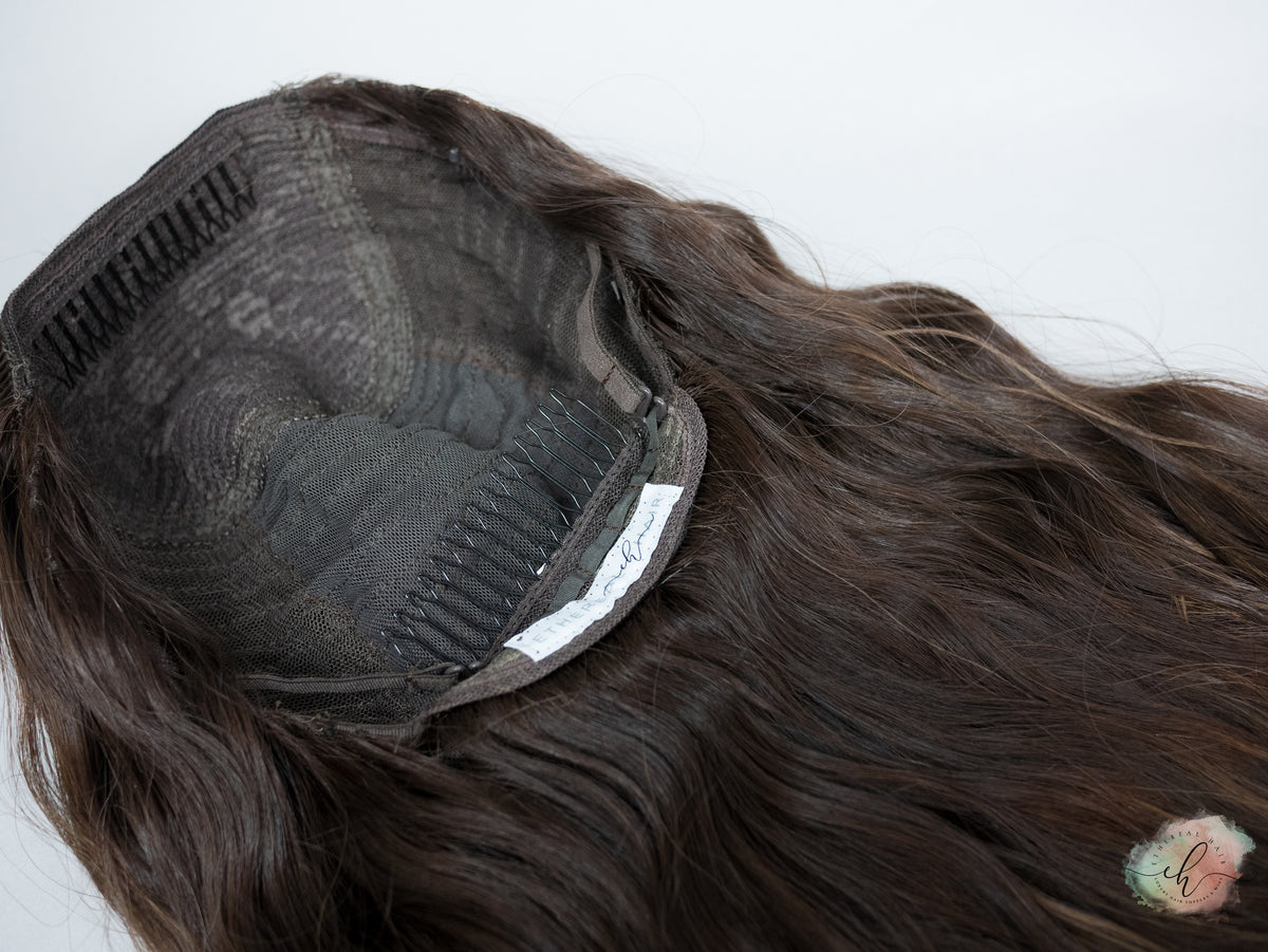 “MILLIE" Premium Band Fall Wig: Sz. M, 22-24", Wavy