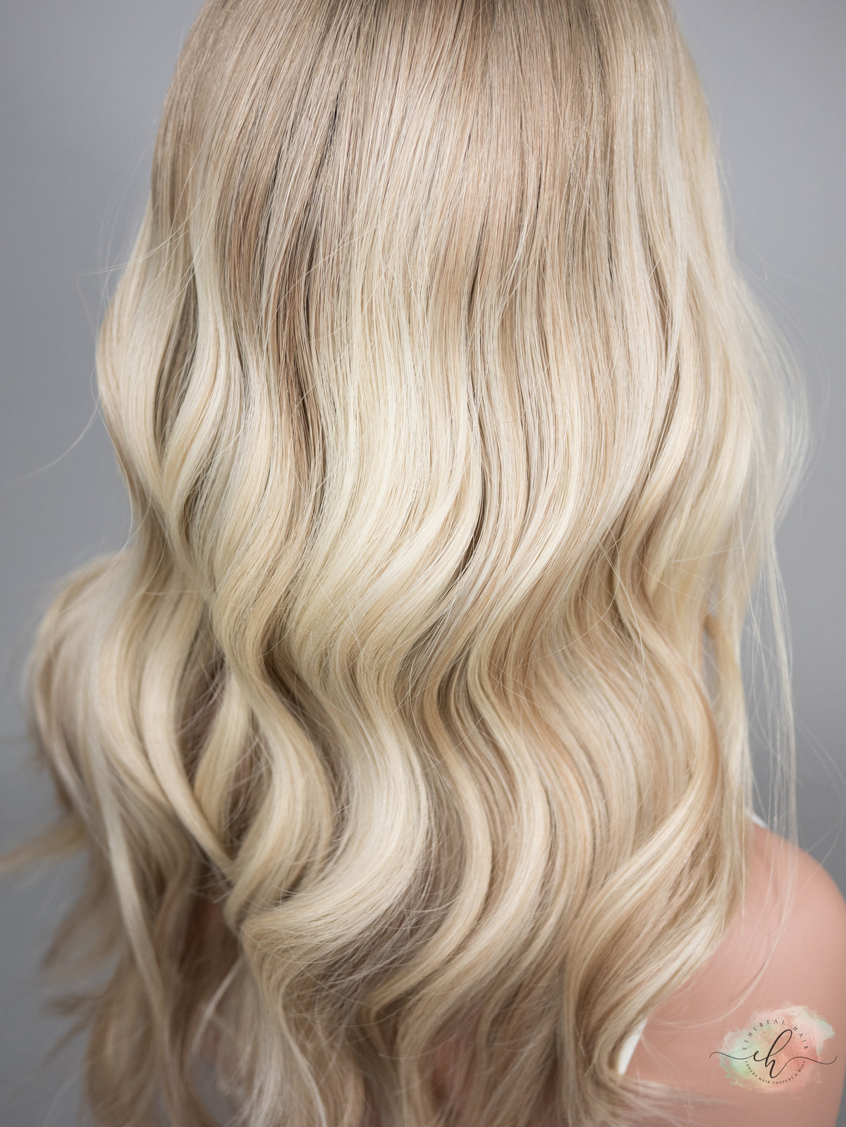 “POOL PARTY&quot; Exquisite Topper: Silk Top, 9x9, 20&quot;