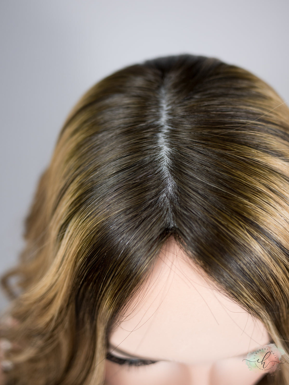 &quot;HAYDEN&quot; Premium Topper: Silk Top, 9x9, 23&quot;, High Density