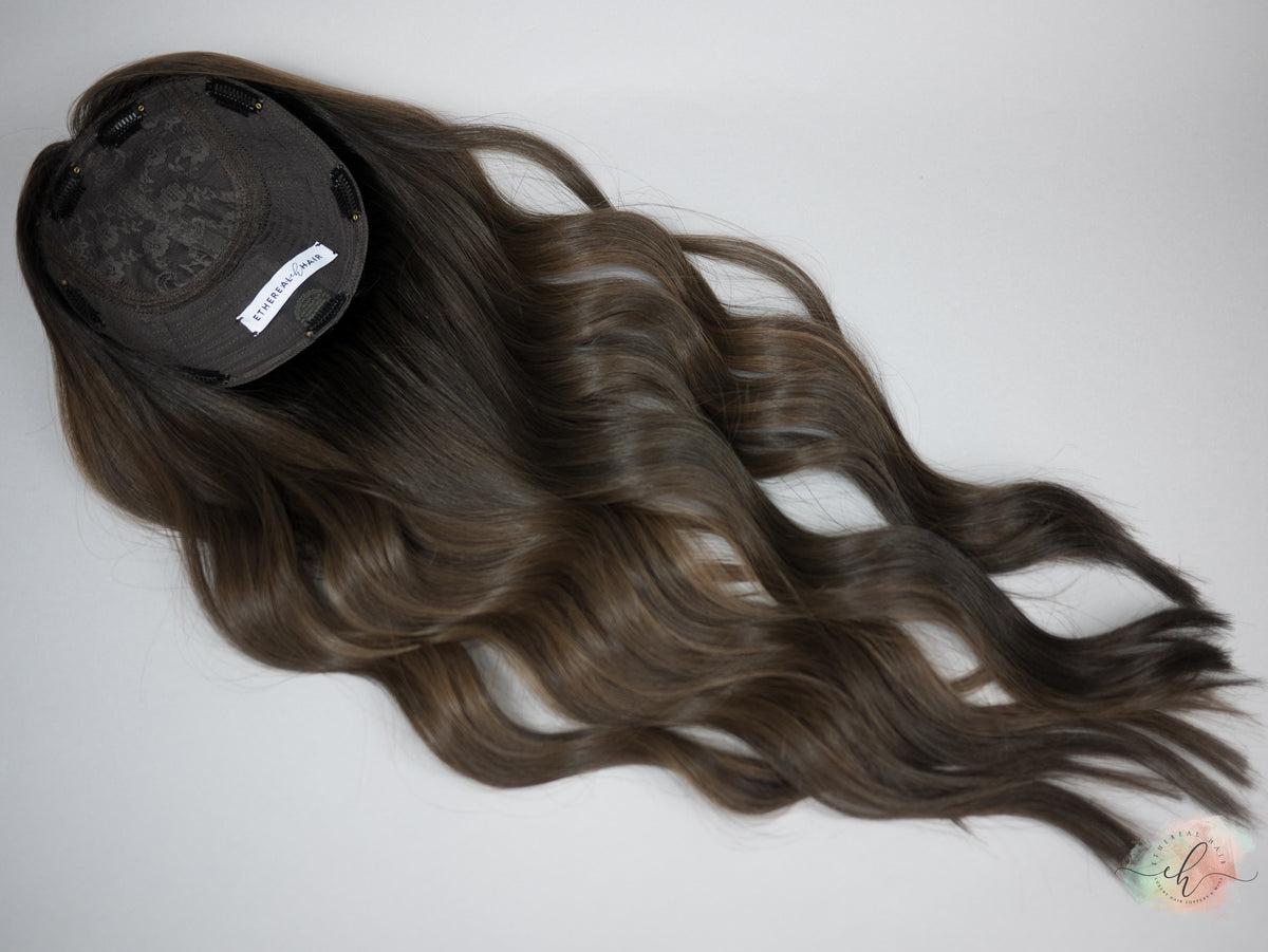 “WILDERNESS CALLING&quot; Exquisite Topper: Silk Top, 8x8, 26-27&quot;