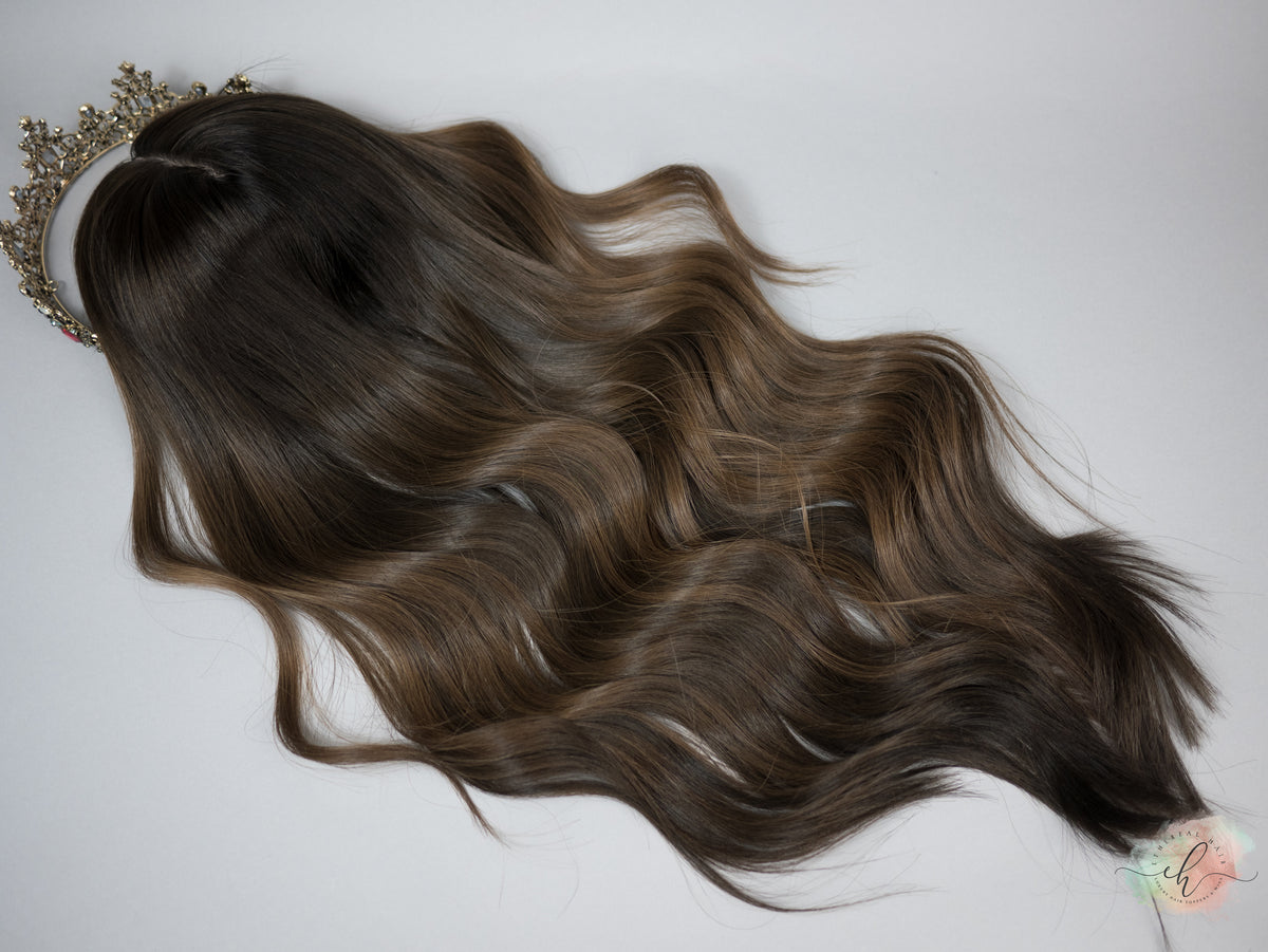 “WILDERNESS CALLING&quot; Exquisite Topper: Silk Top, 8x8, 26-27&quot;