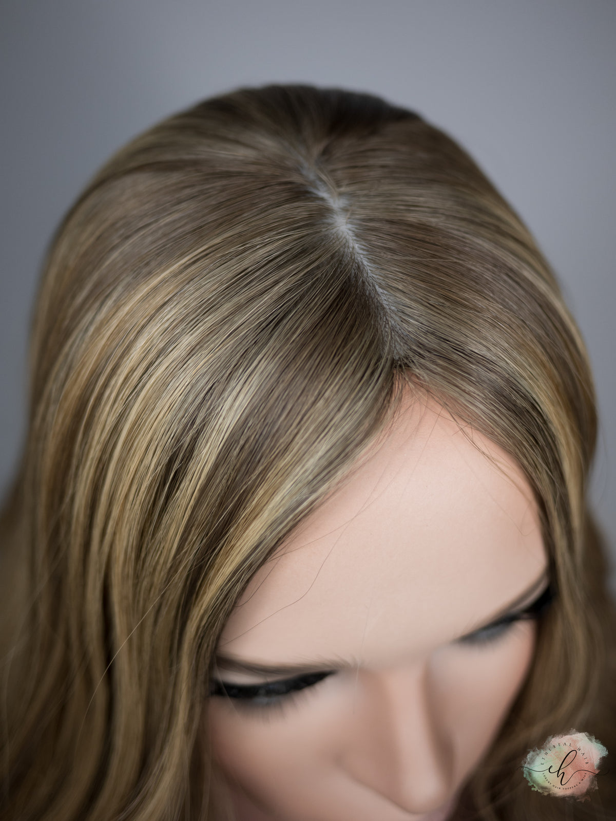 “TINSLEY&quot; Premium Topper: Silk Top, 9x9, 25&quot;, High Density