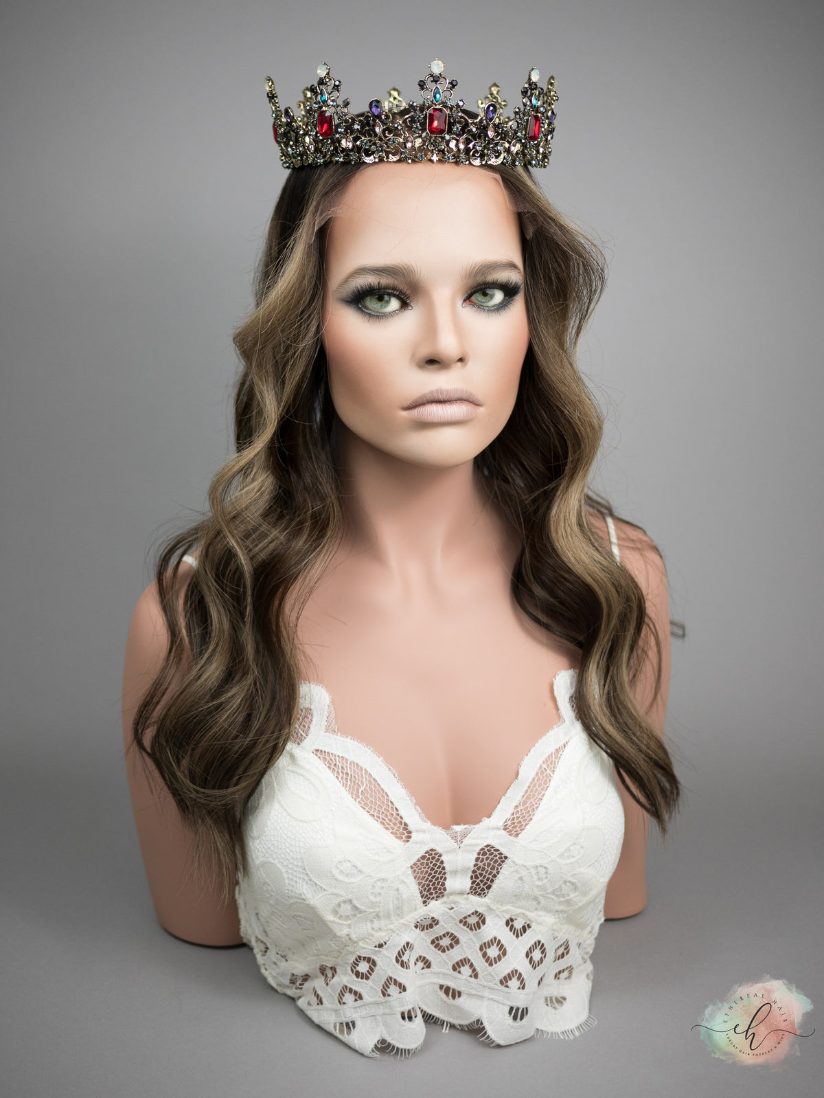 “LEGENDARY&quot; Exquisite Topper: Lace Top, 7x8, 22&quot;