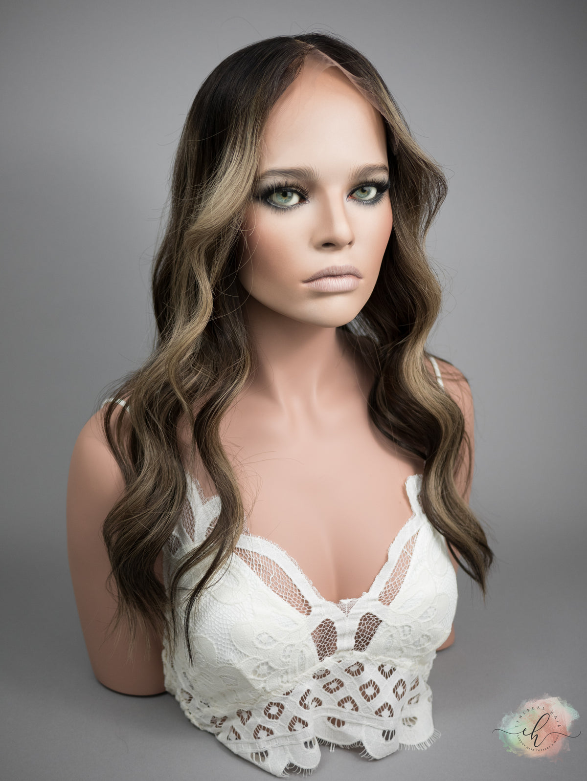 “LEGENDARY&quot; Exquisite Topper: Lace Top, 7x8, 22&quot;