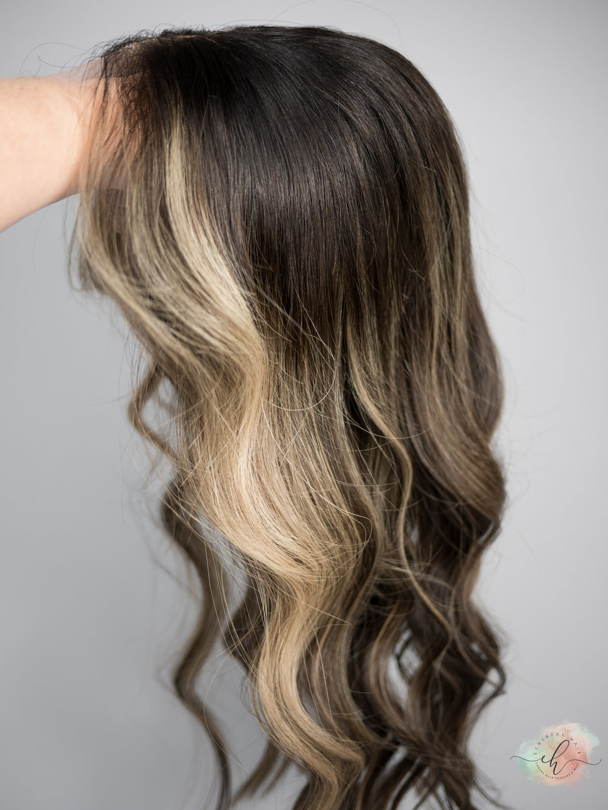 “LEGENDARY&quot; Exquisite Topper: Lace Top, 7x8, 22&quot;