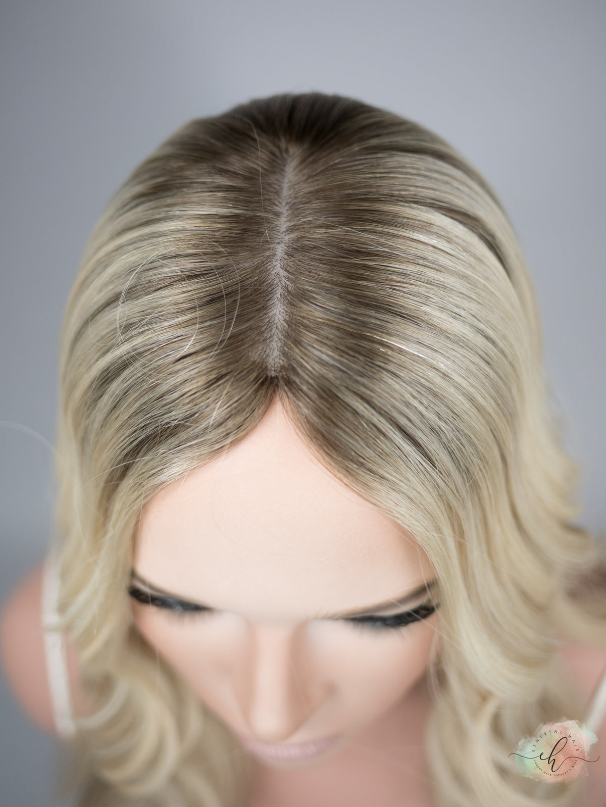 “GWEN&quot; Premium Topper: Silk Top, 8x8, 19&quot;