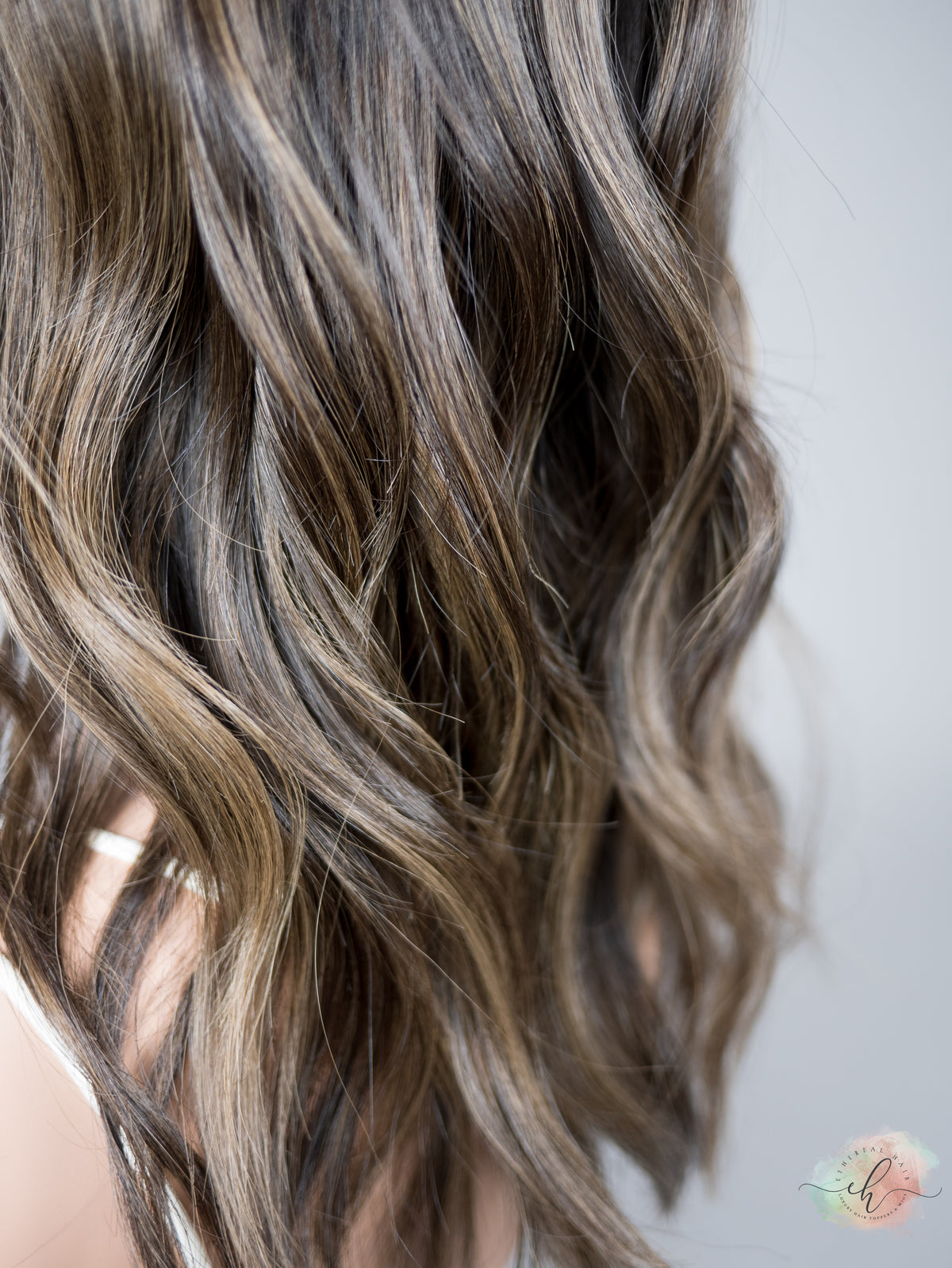 “DOWNTOWN GIRL&quot; Exquisite Wig: Lace Top, Sz. M, 17-18&quot;