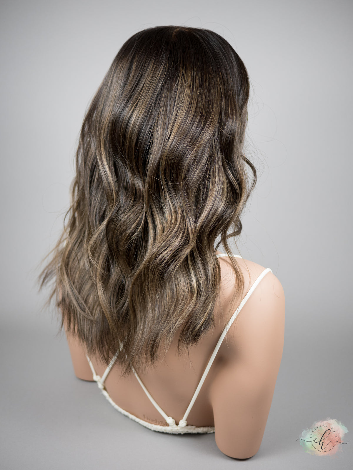 “DOWNTOWN GIRL&quot; Exquisite Wig: Lace Top, Sz. M, 17-18&quot;