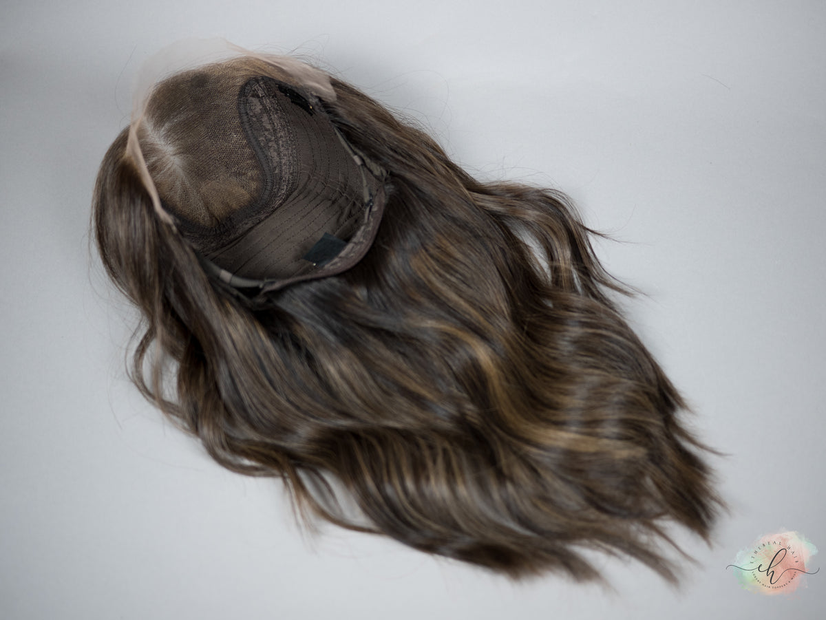 “DOWNTOWN GIRL&quot; Exquisite Wig: Lace Top, Sz. M, 17-18&quot;