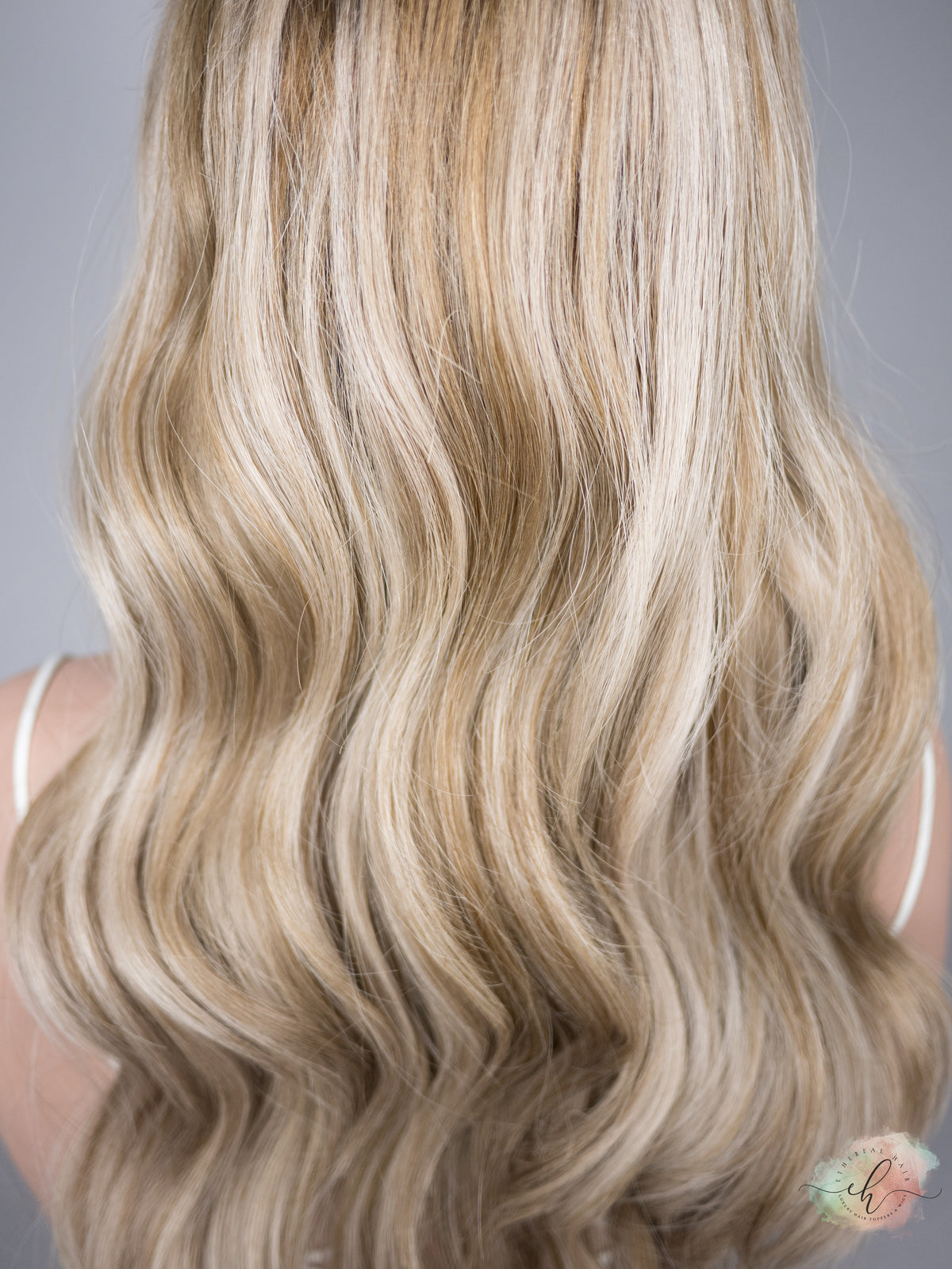 “THE BEES KNEES&quot; Exquisite Wig: Lace Top, Sz. M, 22-23&quot;