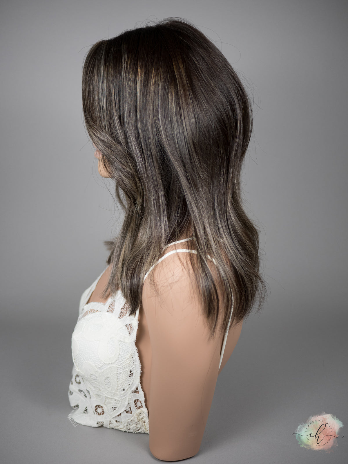 “STRAIGHT TO IT&quot; Exquisite Wig: Silk Top, Sz. M, 18&quot;