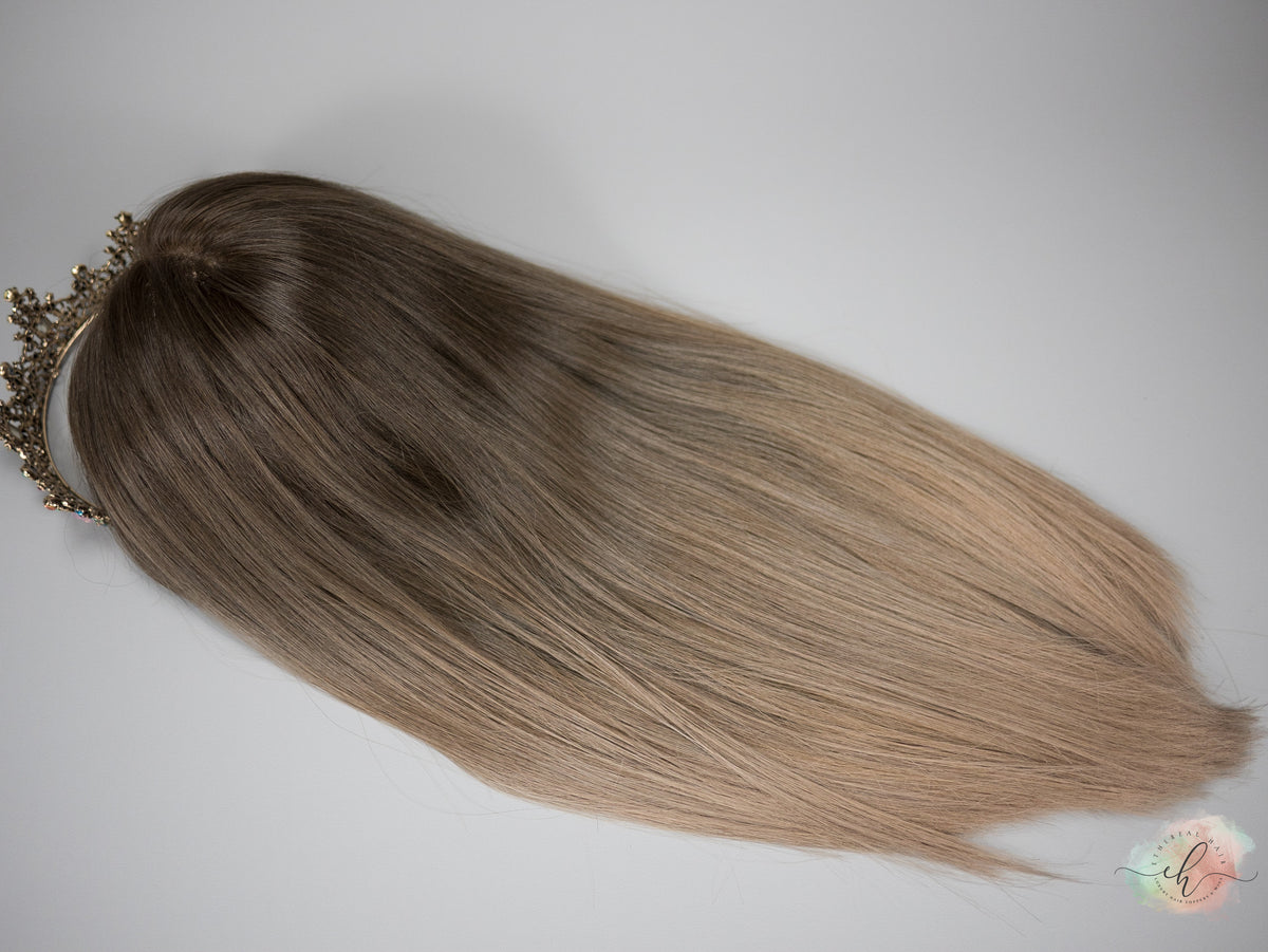 “CAMILLA&quot; Premium Wig: Lace Top, Sz. M/L, 22-23&quot;