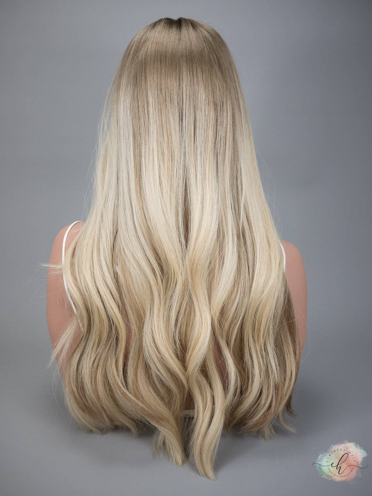 “BEE HAPPY&quot; Exquisite Topper: Silk Top, 9x9, 25&quot;