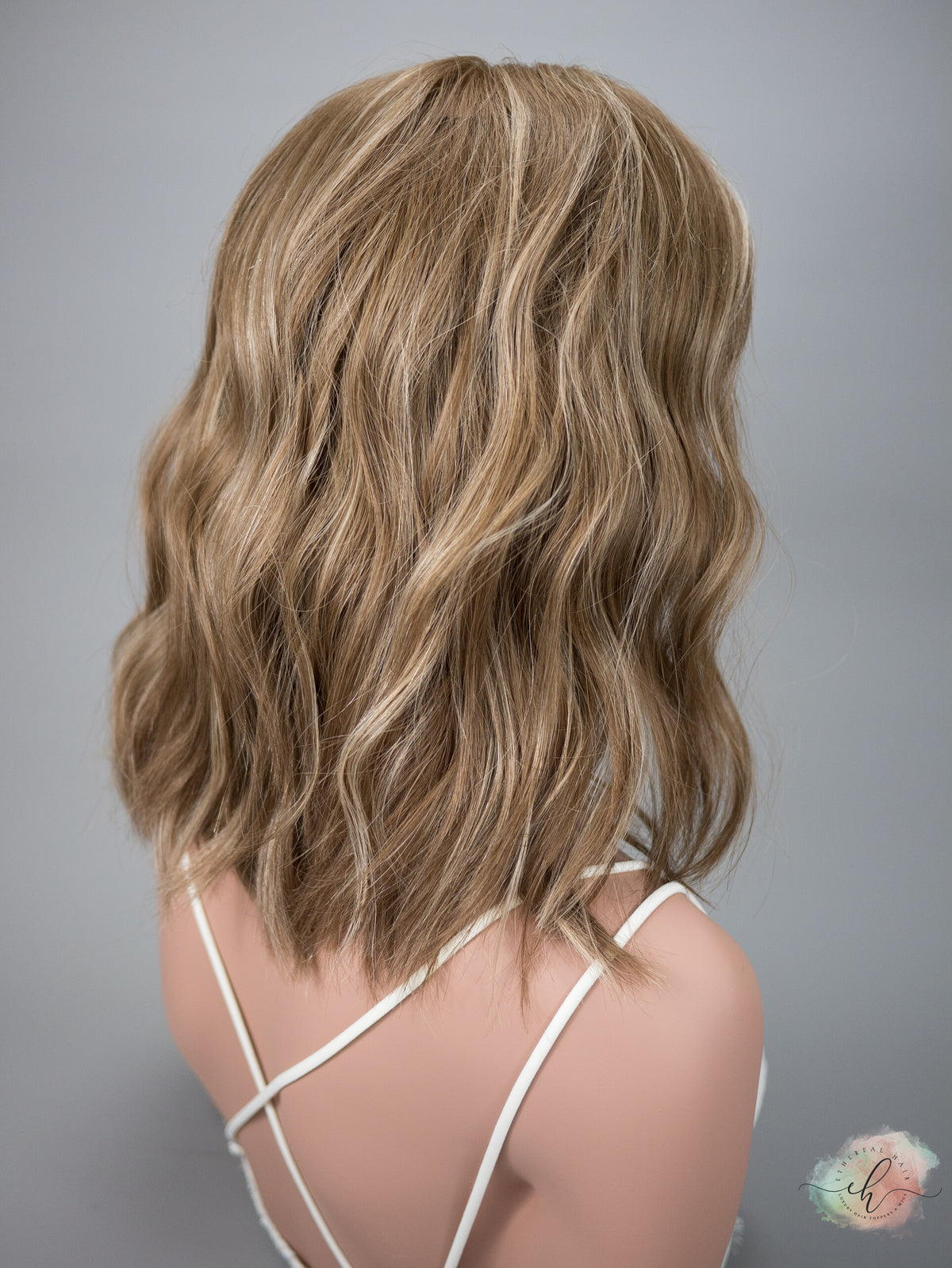 “RHEA&quot; Premium Wig: Lace Top, Sz. M, 16&quot; Inverted Lob