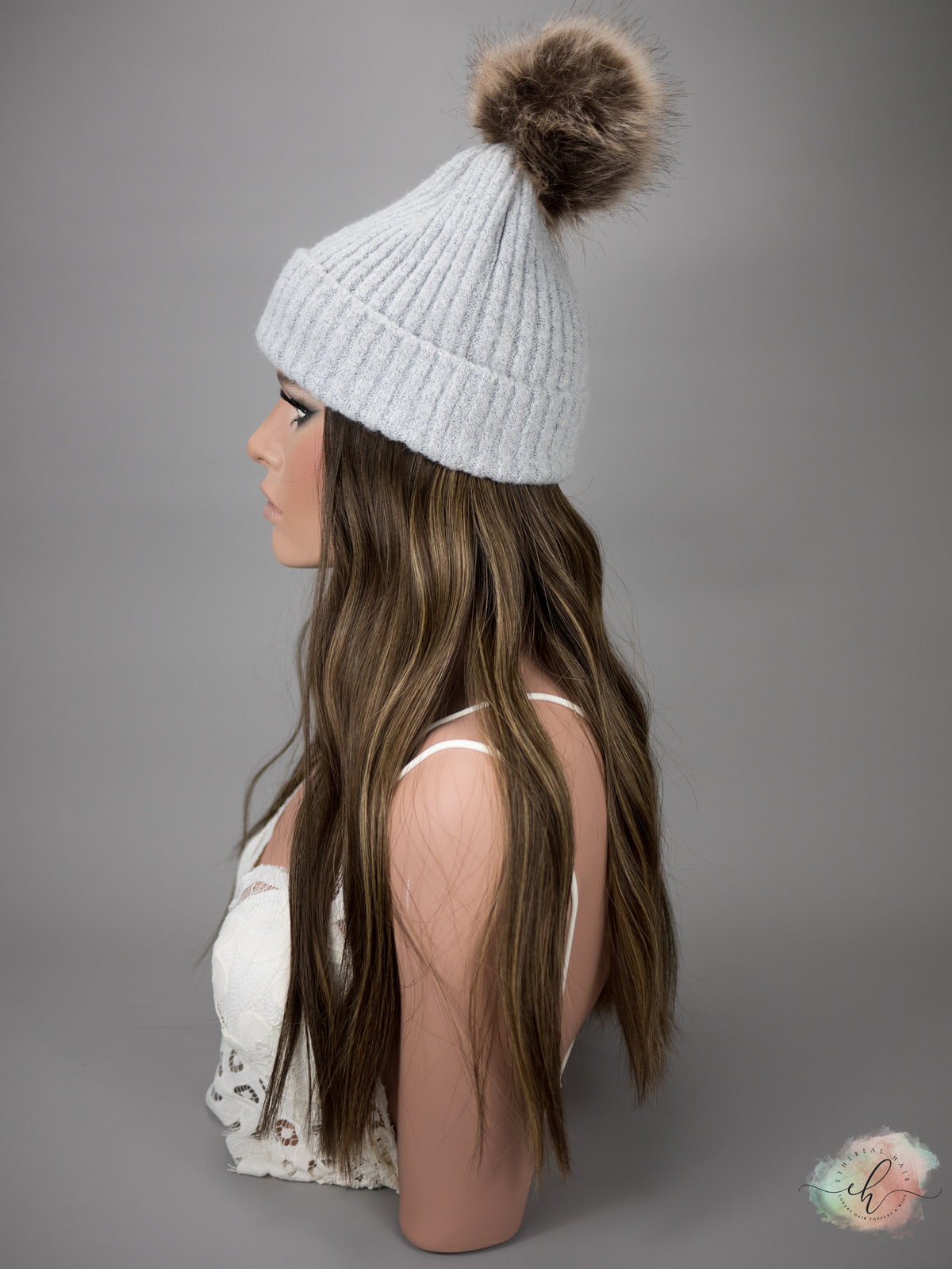 “ELLIE&quot; Premium HAT FALL Wig: Sz. M, 22-23&quot;