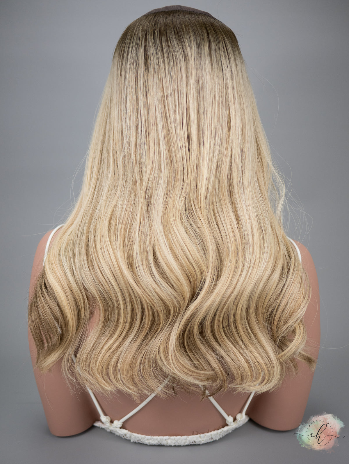 “JOY&quot; Premium HAT FALL Wig: Sz. M, 21&quot;