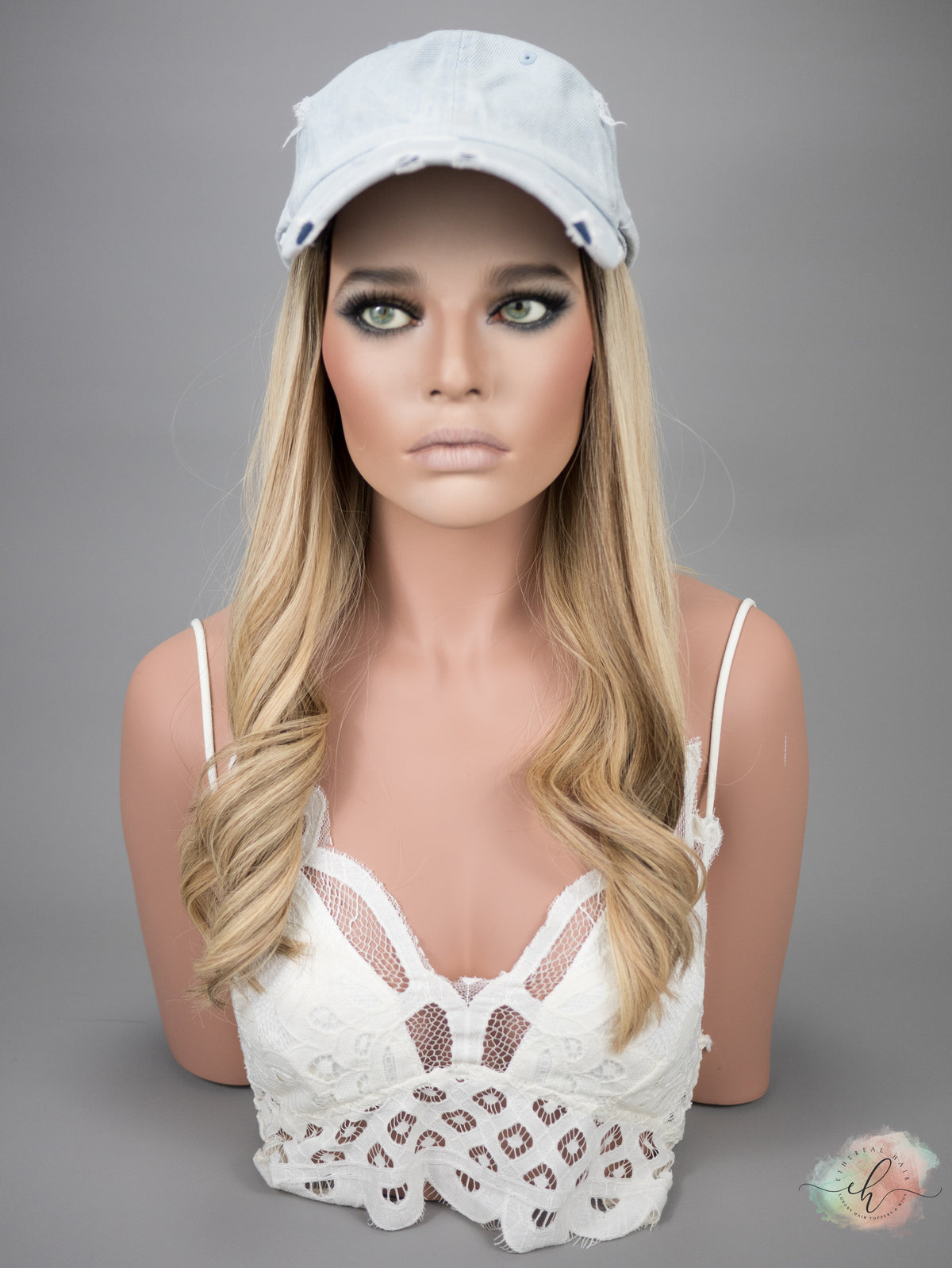 “JOY&quot; Premium HAT FALL Wig: Sz. M, 21&quot;