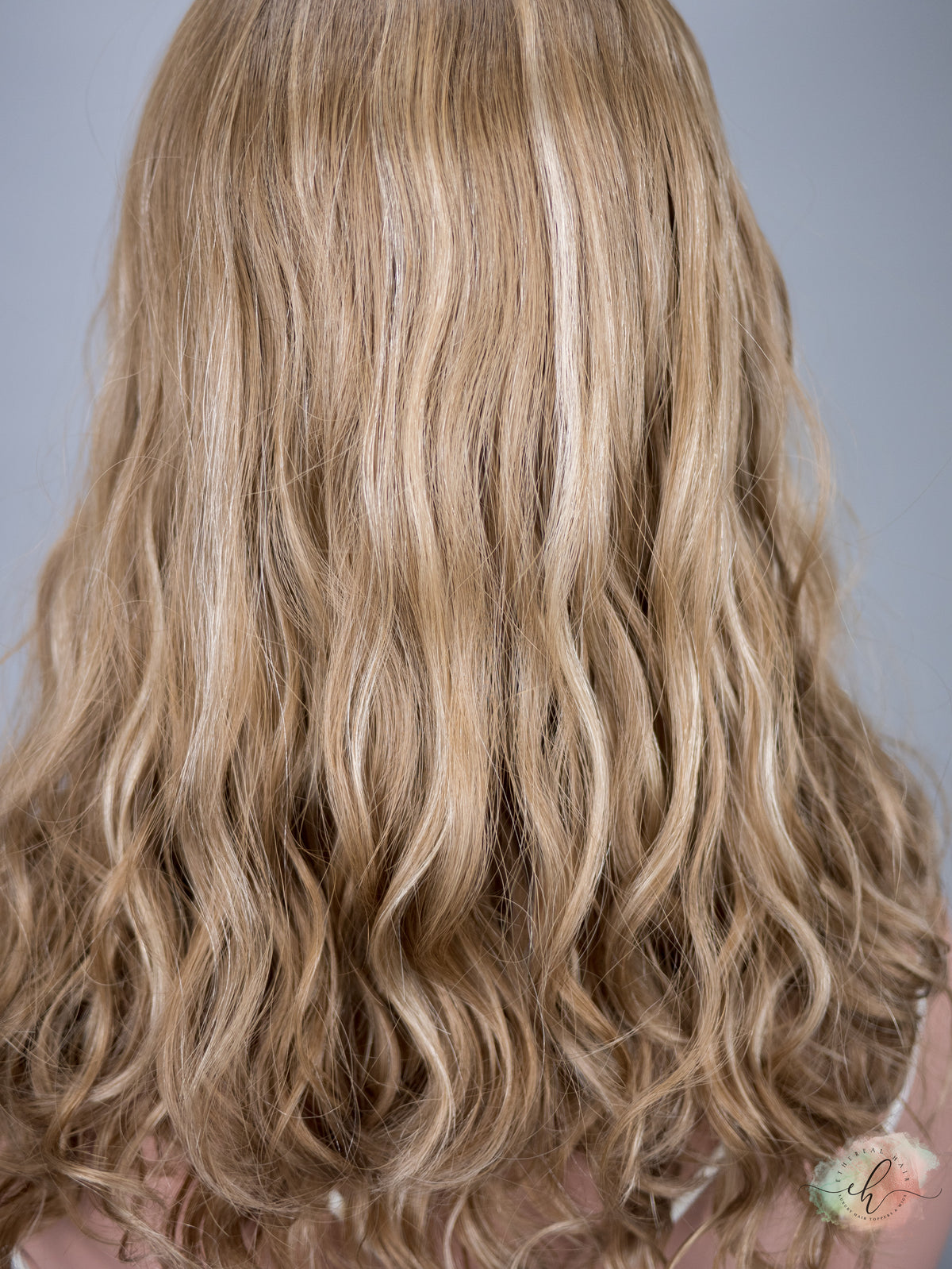 “LIZZY&quot; Premium Topper: Silk Top, 8x8, 17&quot;, WAVY