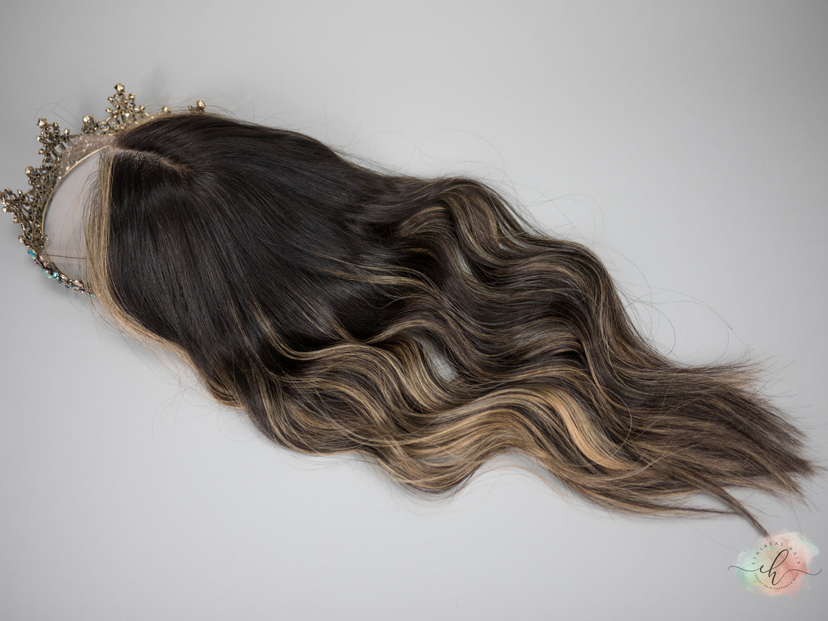 “GALAXY&quot; Exquisite Topper: Lace Top, 7x8, 21&quot;