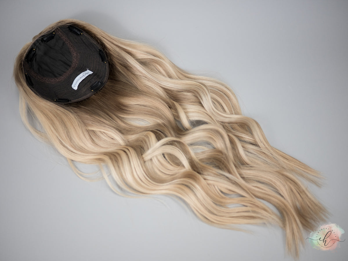 “SUNSHINE&quot; Exquisite Topper: Silk Top, 8x8, 26&quot;