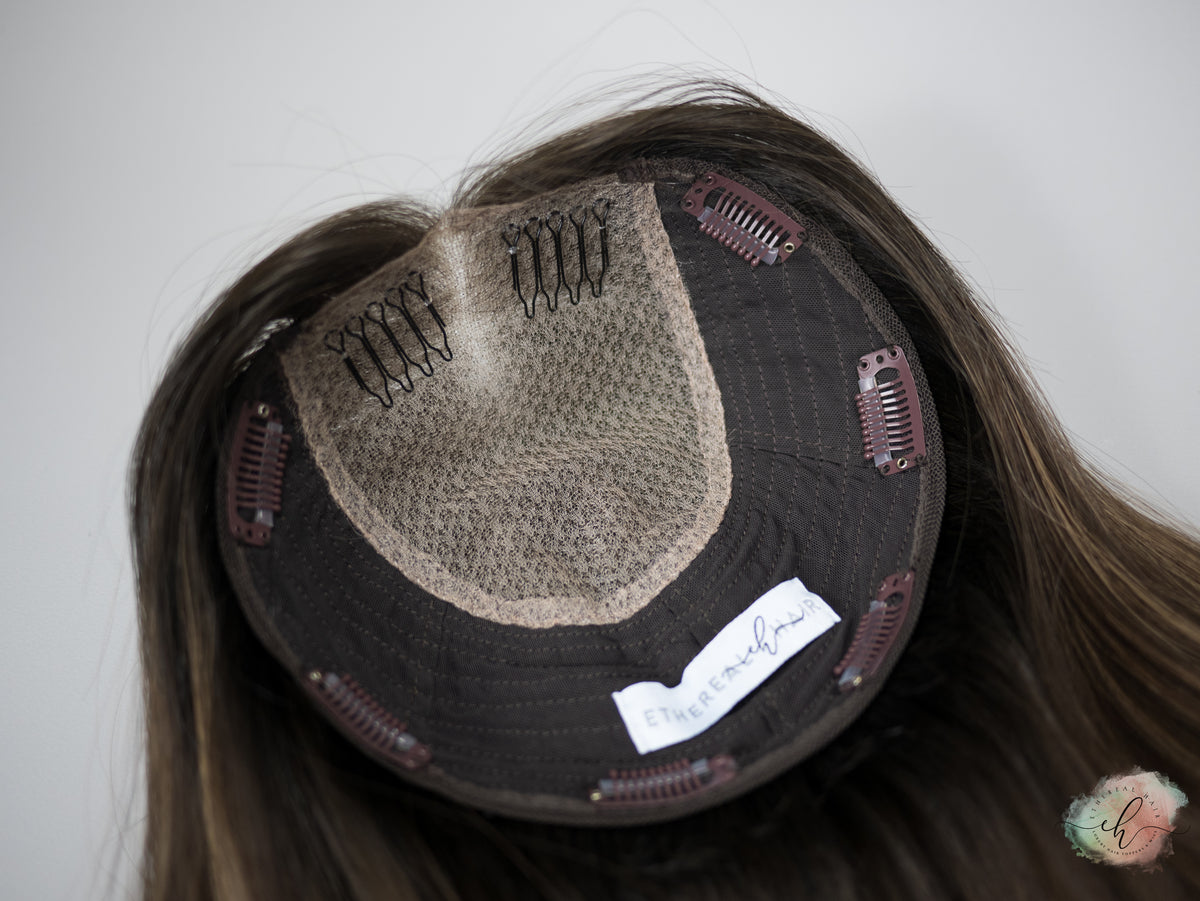 “ANDIE&quot; Premium Topper: Closed Lace Top, 8x8, 20&quot;