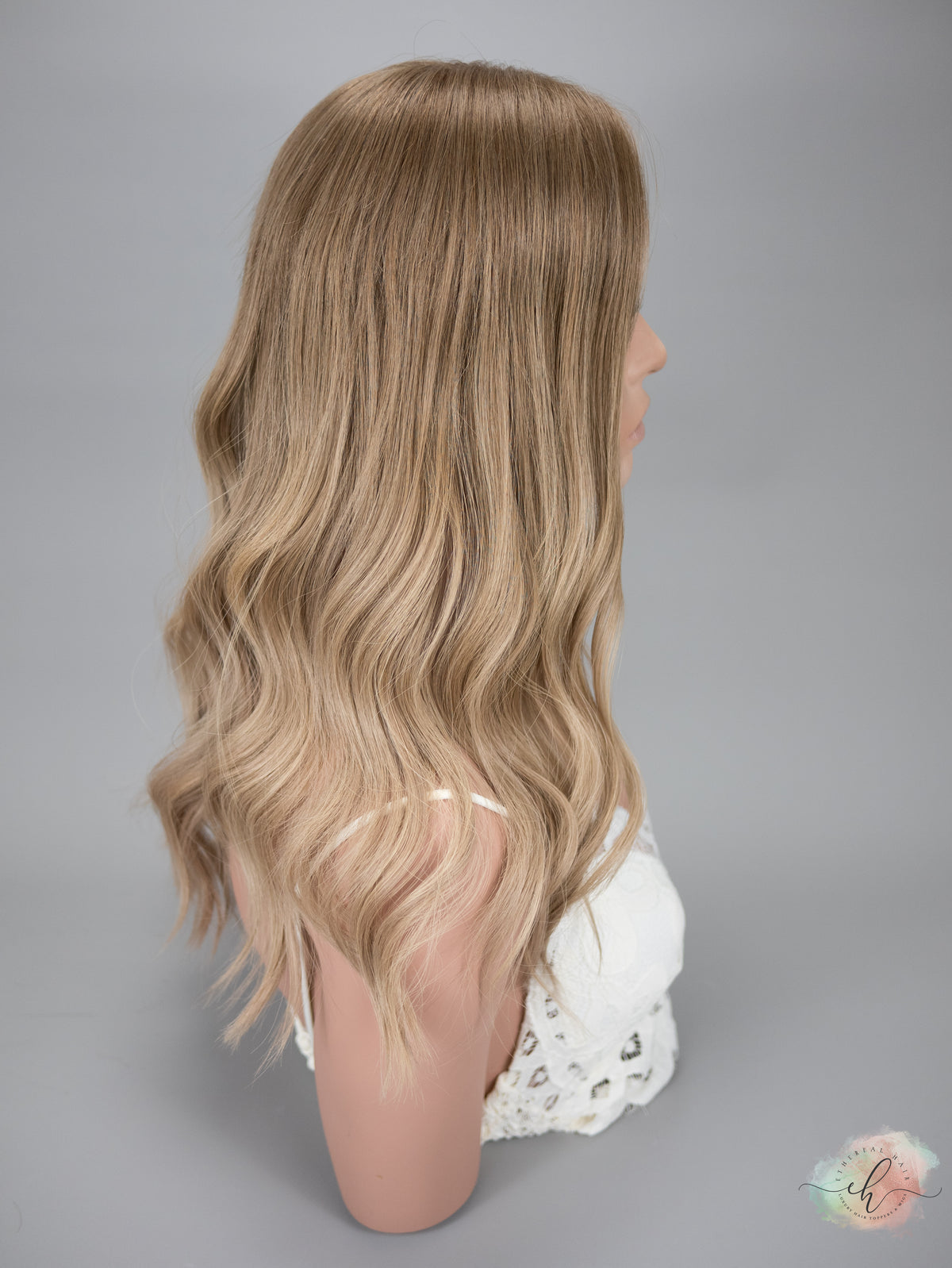 “NIKOLE&quot; Premium Topper: Closed Lace Top, 8x8, 20&quot;