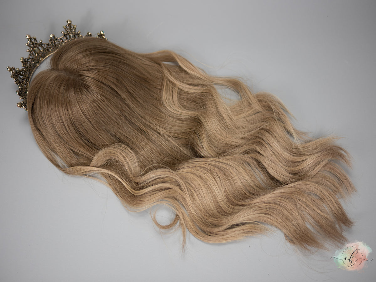 “NIKOLE&quot; Premium Topper: Closed Lace Top, 8x8, 20&quot;