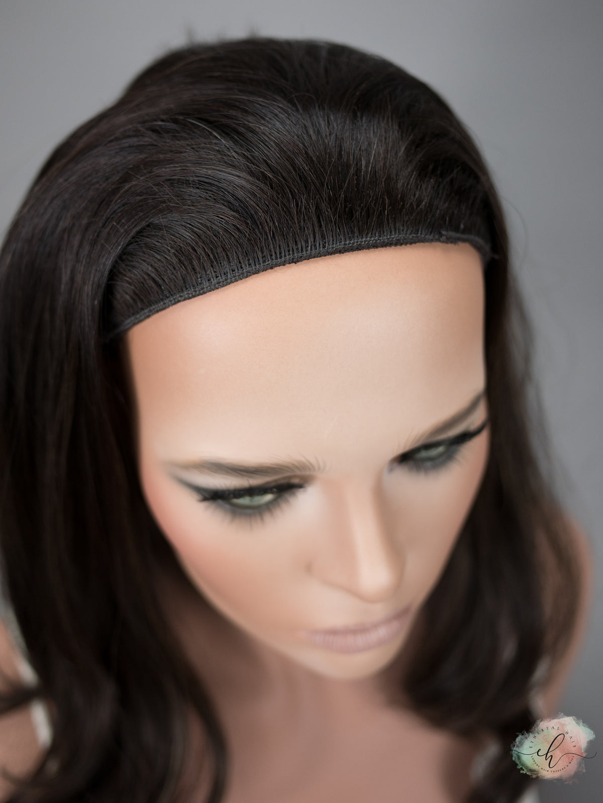 “RHIANNON HIGHLIGHT&quot; Premium Pony Wig: Sz. S, 22&quot;