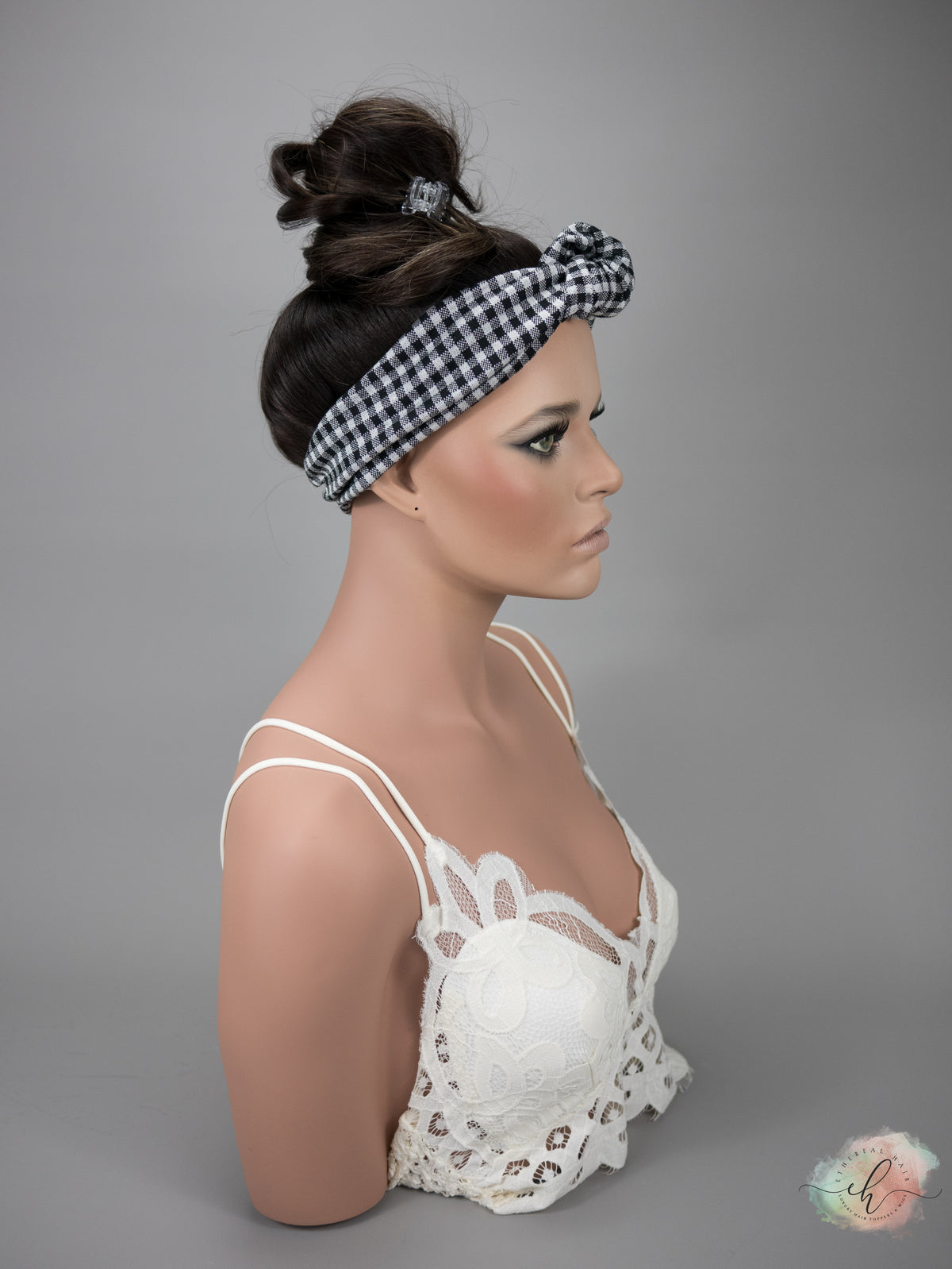 “RHIANNON HIGHLIGHT&quot; Premium Pony Wig: Sz. S, 22&quot;