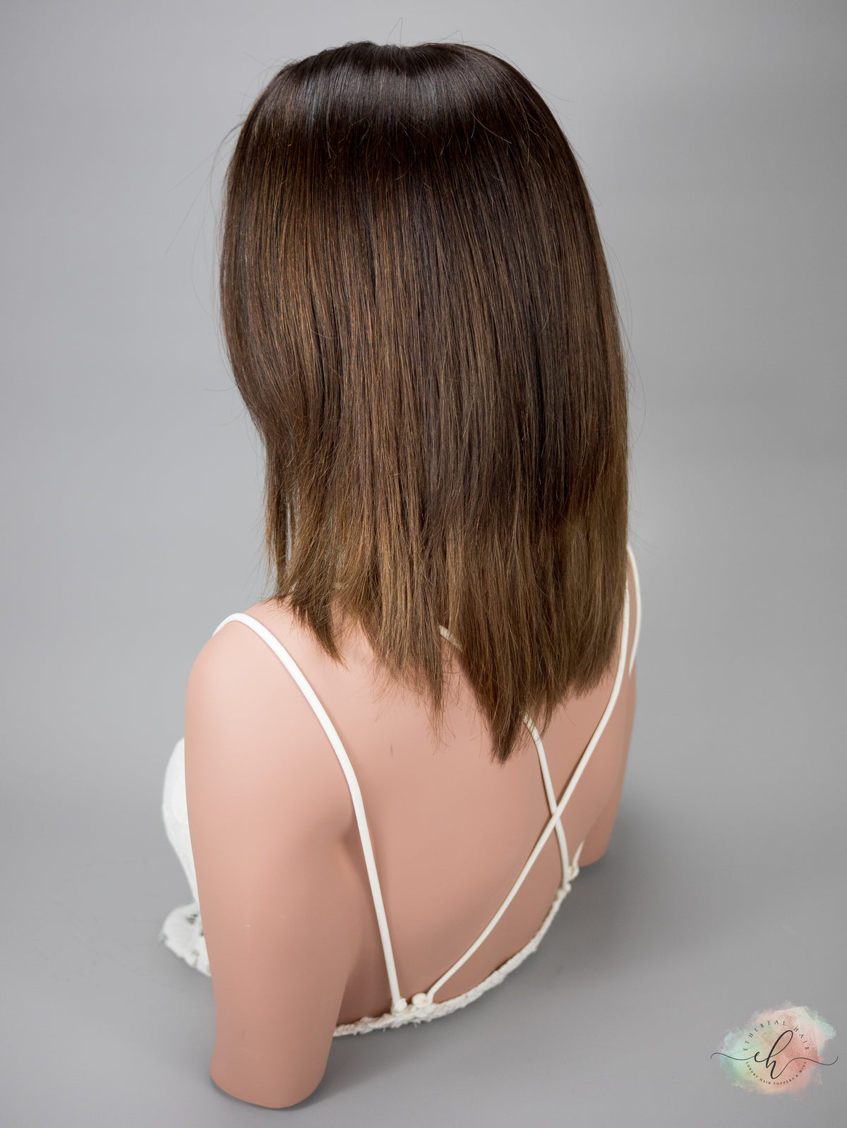 “BROWN SUGAR&quot; Exquisite Wig: Lace Top, Fully Handtied, Sz. S/M, 15&quot; Long Bob