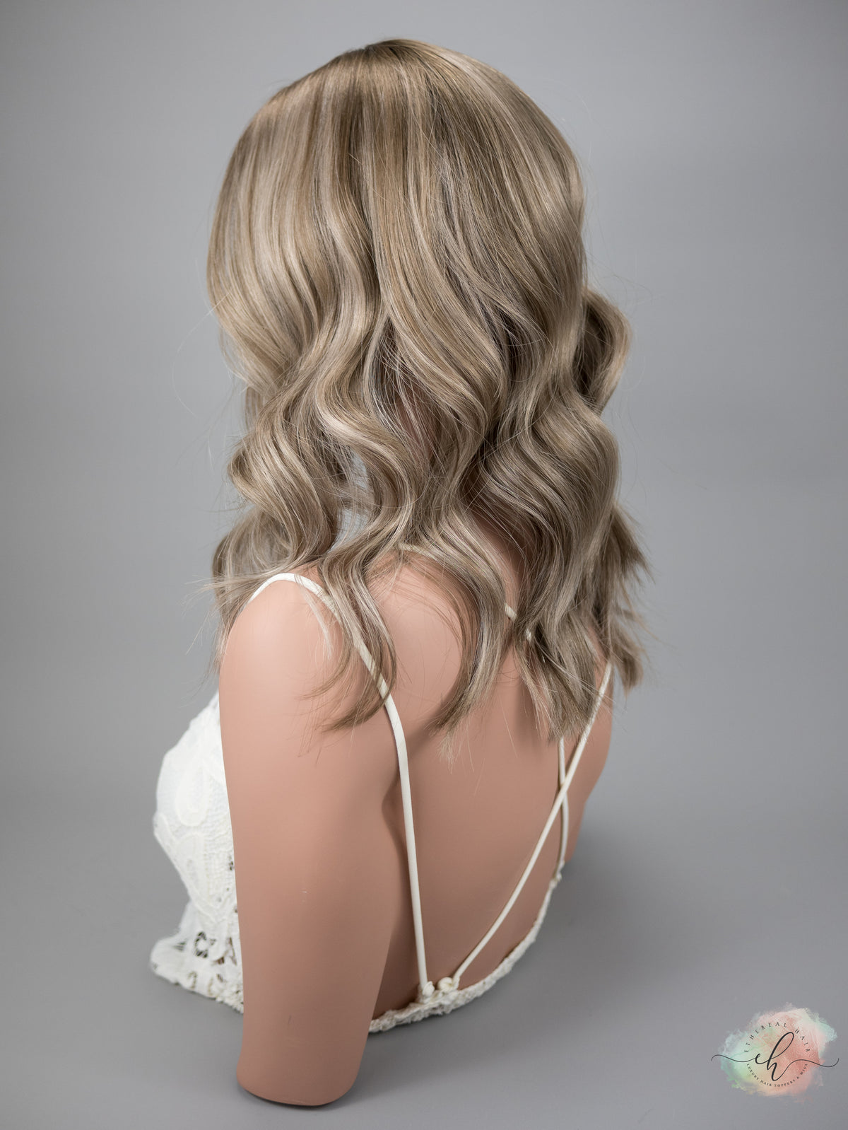 “DOO WOP&quot; Exquisite Topper: Silk Top, 8x8, 17-18&quot;