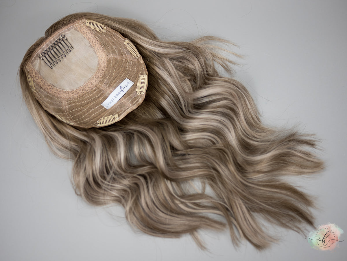 “DOO WOP&quot; Exquisite Topper: Silk Top, 8x8, 17-18&quot;