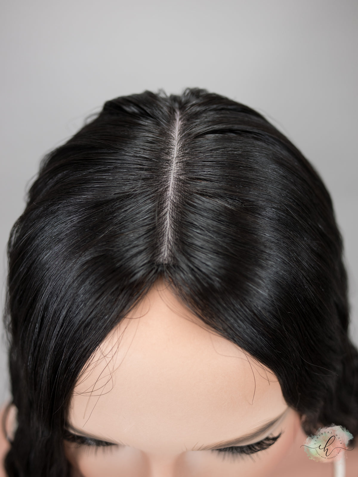 “RAVEN&quot; Premium Topper: Silk Top, 9x9, 26&quot;, Curly