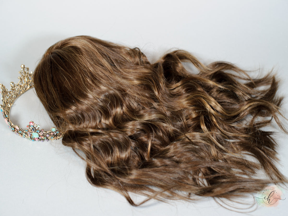"WHAT IT TAKES" Exquisite Wig: Lace Top, Sz. S/M, 22"