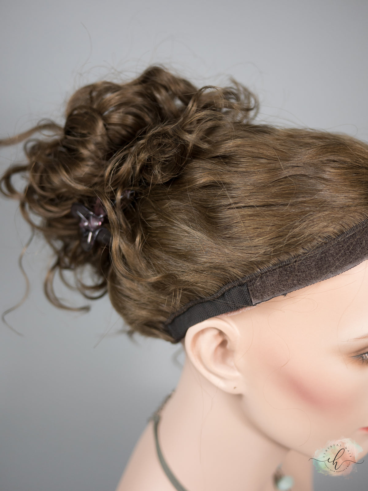“KIRA" Premium Pony Wig: Sz. M, 24", Curly