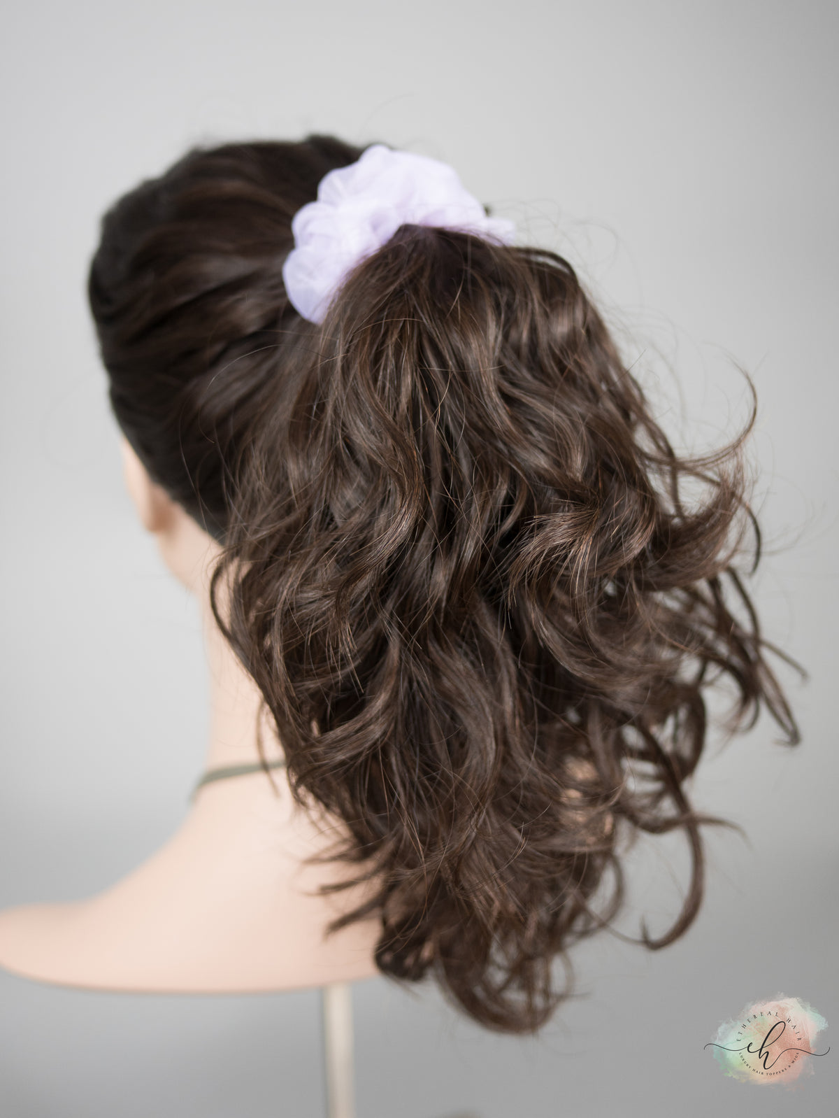 “LUNA" Premium Pony Wig: Sz. S, 20-21", Wavy