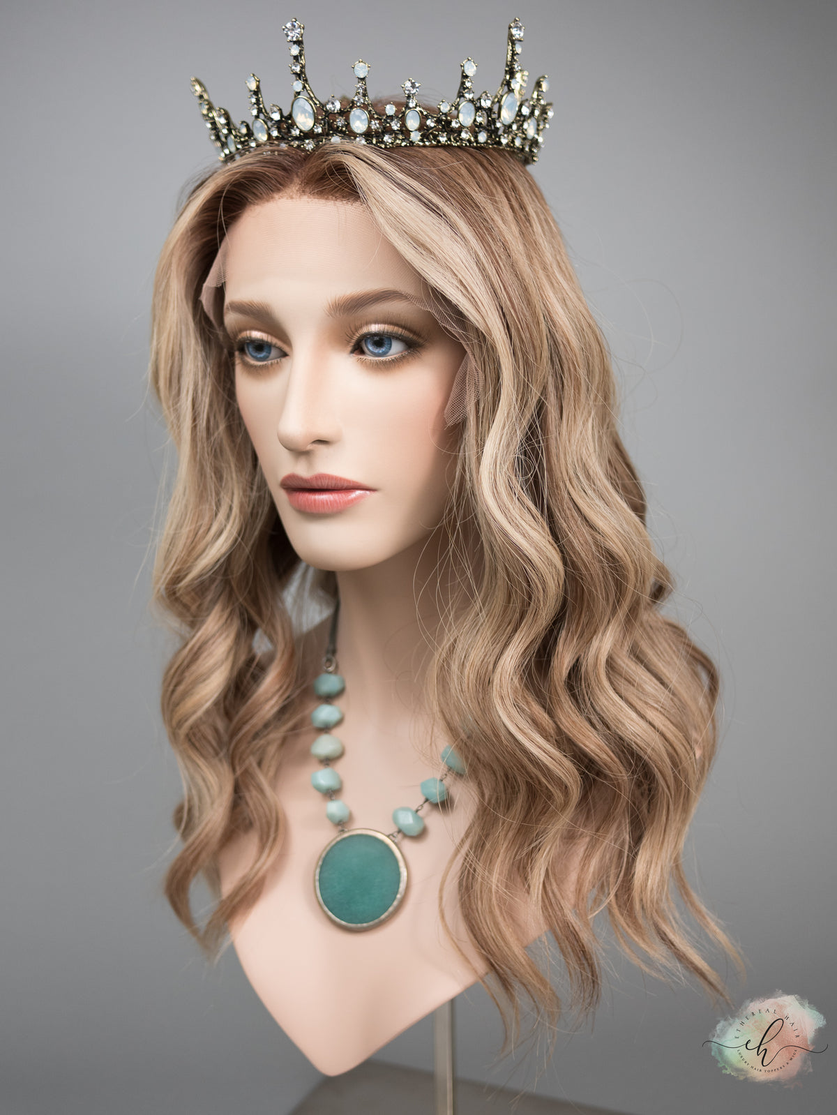 “SASSY SWEET&quot; Exquisite Wig: Lace Top, Sz. M, 21&quot;