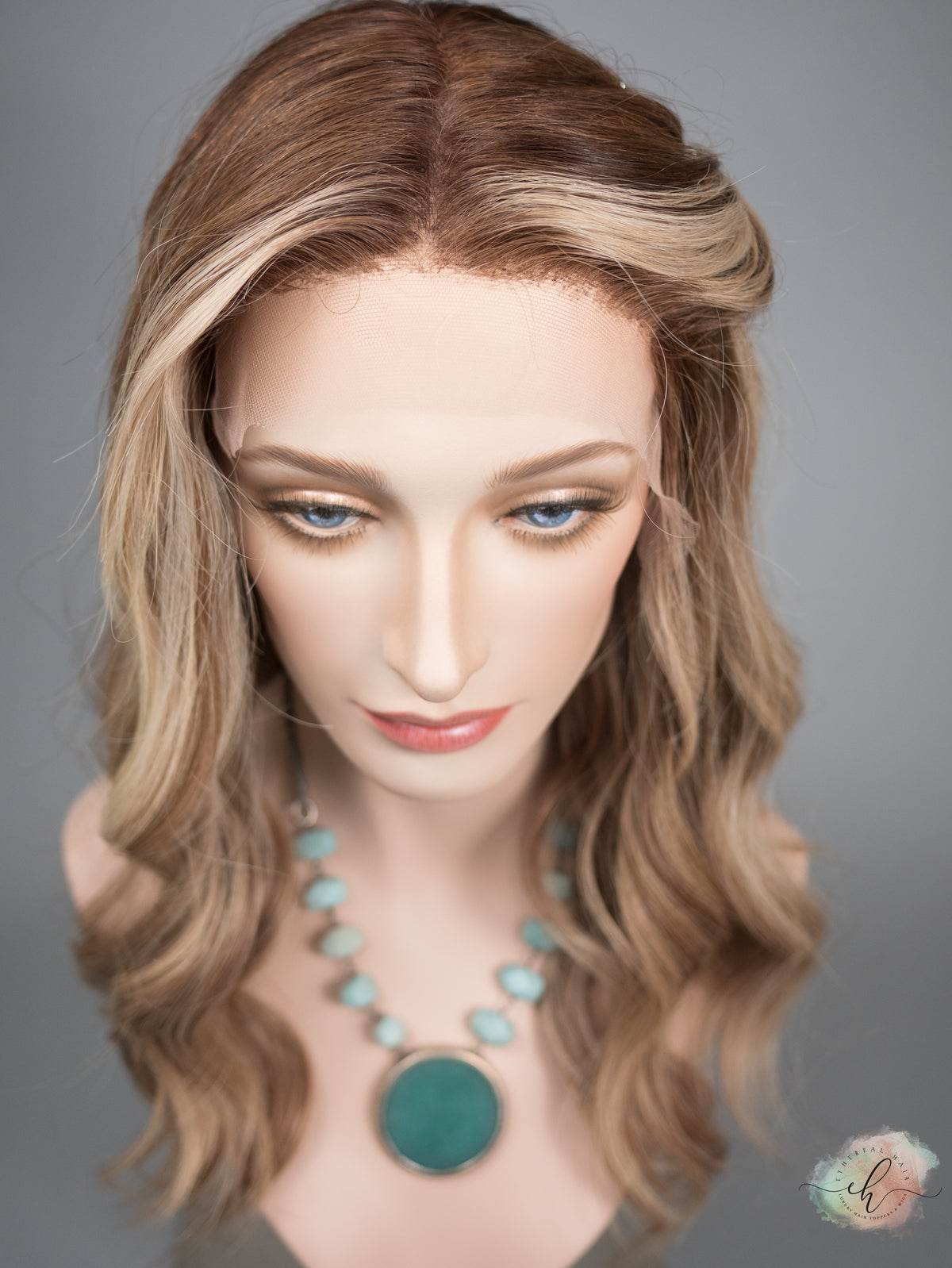 “SASSY SWEET&quot; Exquisite Wig: Lace Top, Sz. M, 21&quot;