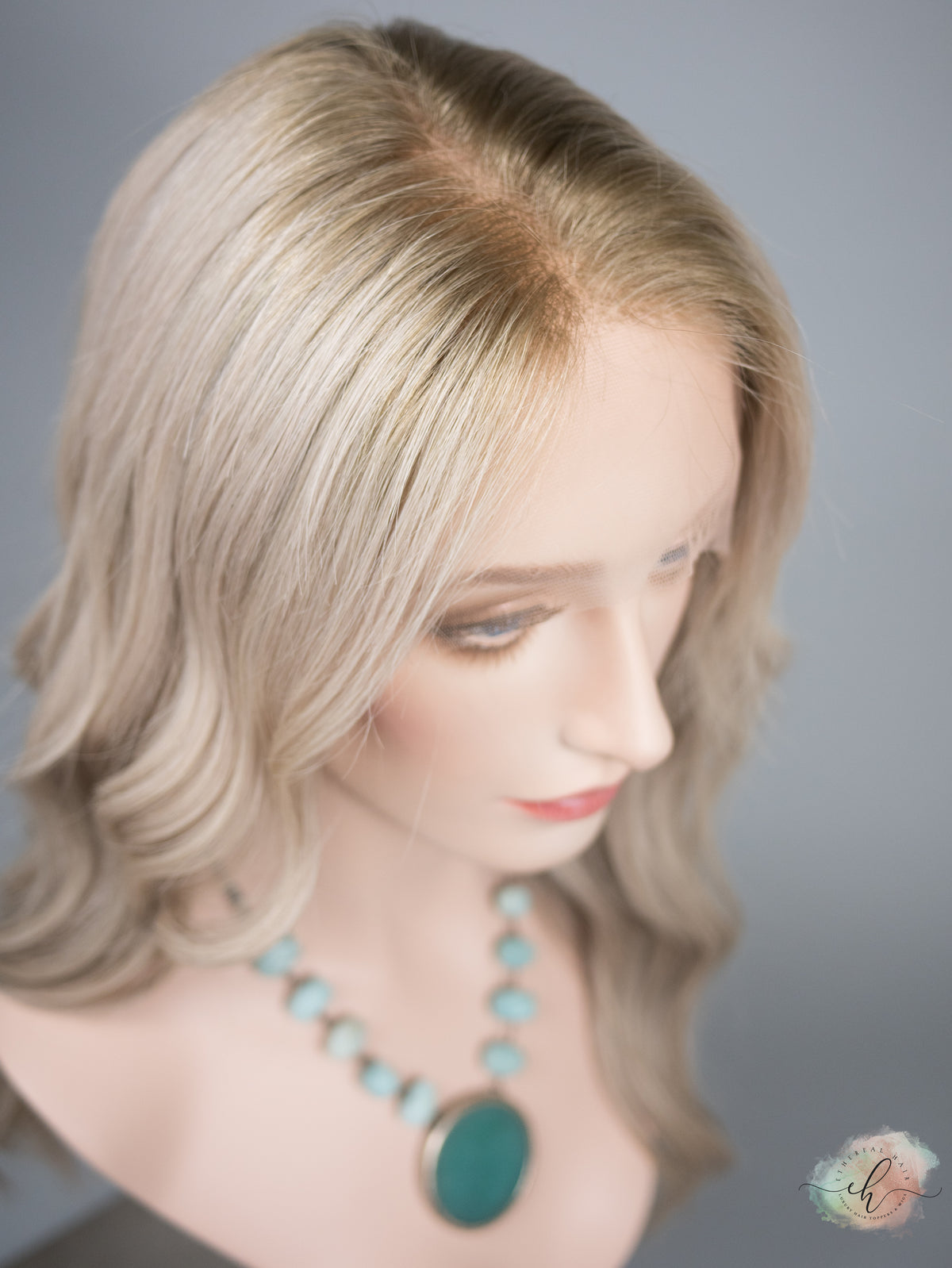 “PAIGE" Premium Wig: Lace Top, Sz. M, 23"