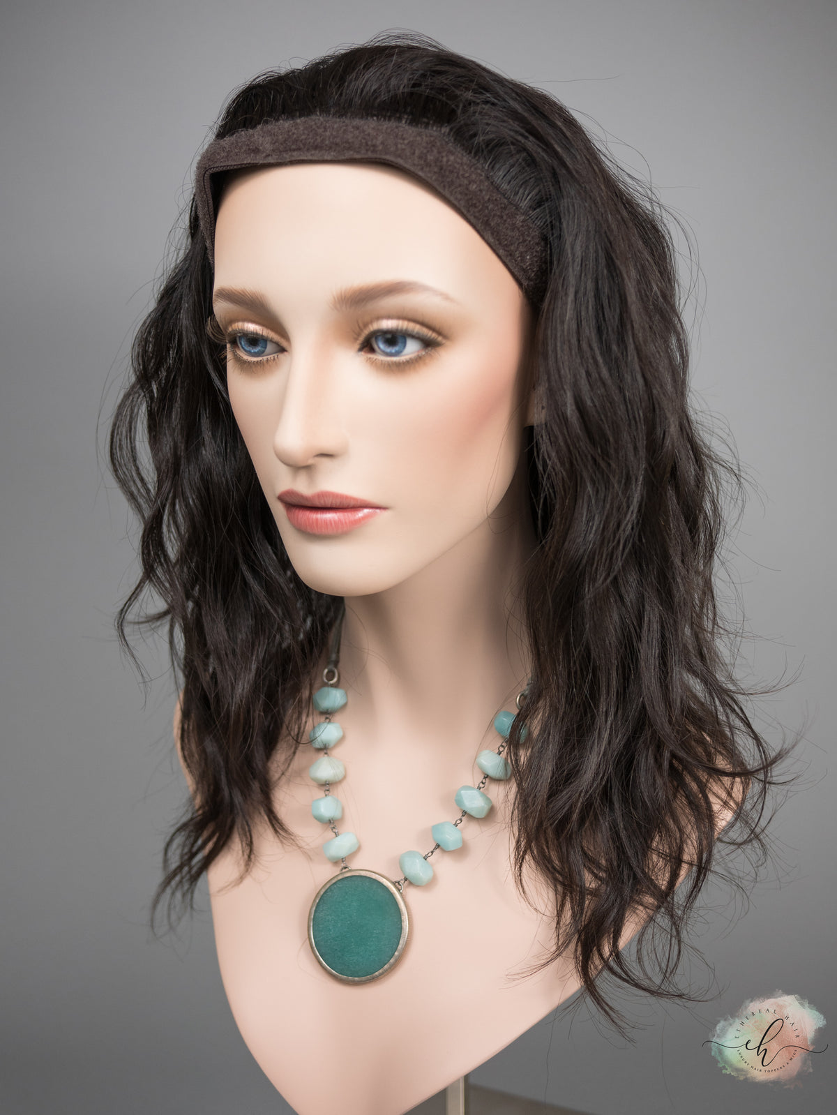 “RHIANNON" Premium Pony Wig: Sz. M, 20", Wavy