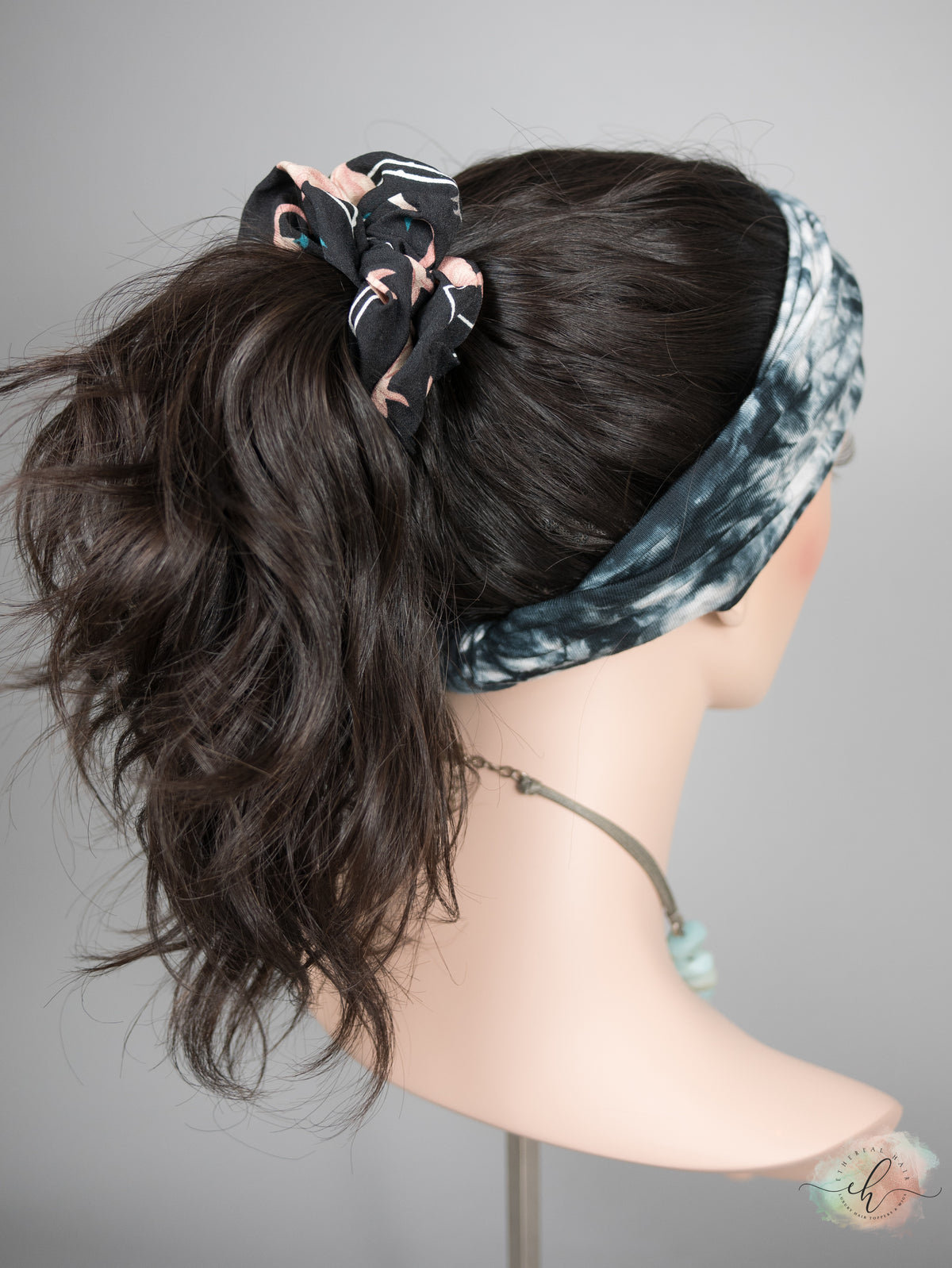 “RHIANNON" Premium Pony Wig: Sz. M, 20", Wavy