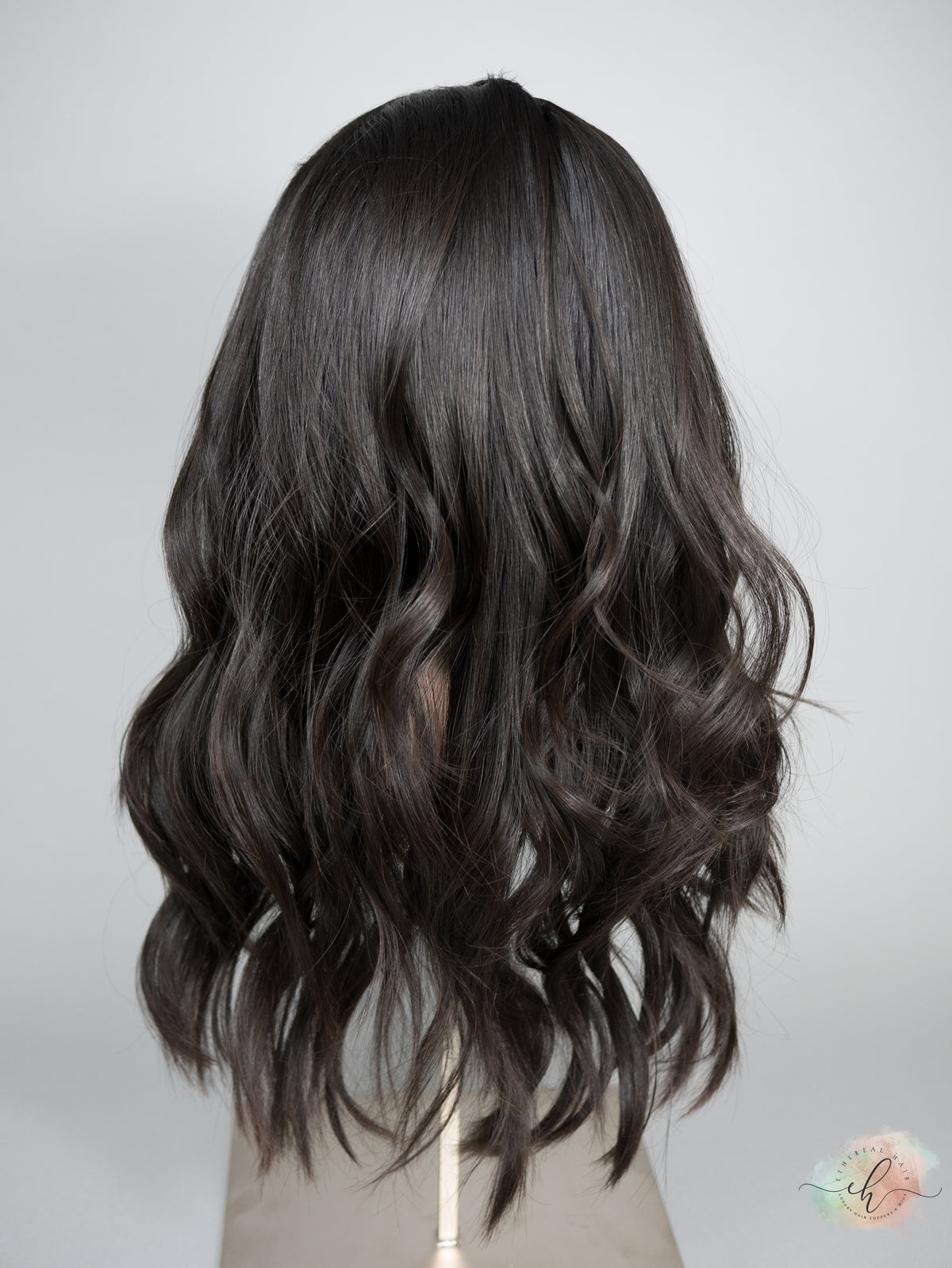 “RHIANNON" Premium Pony Wig: Sz. M, 24"