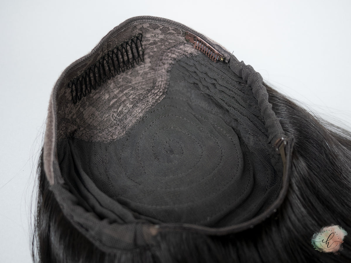 “RHIANNON" Premium Pony Wig: Sz. M, 24"